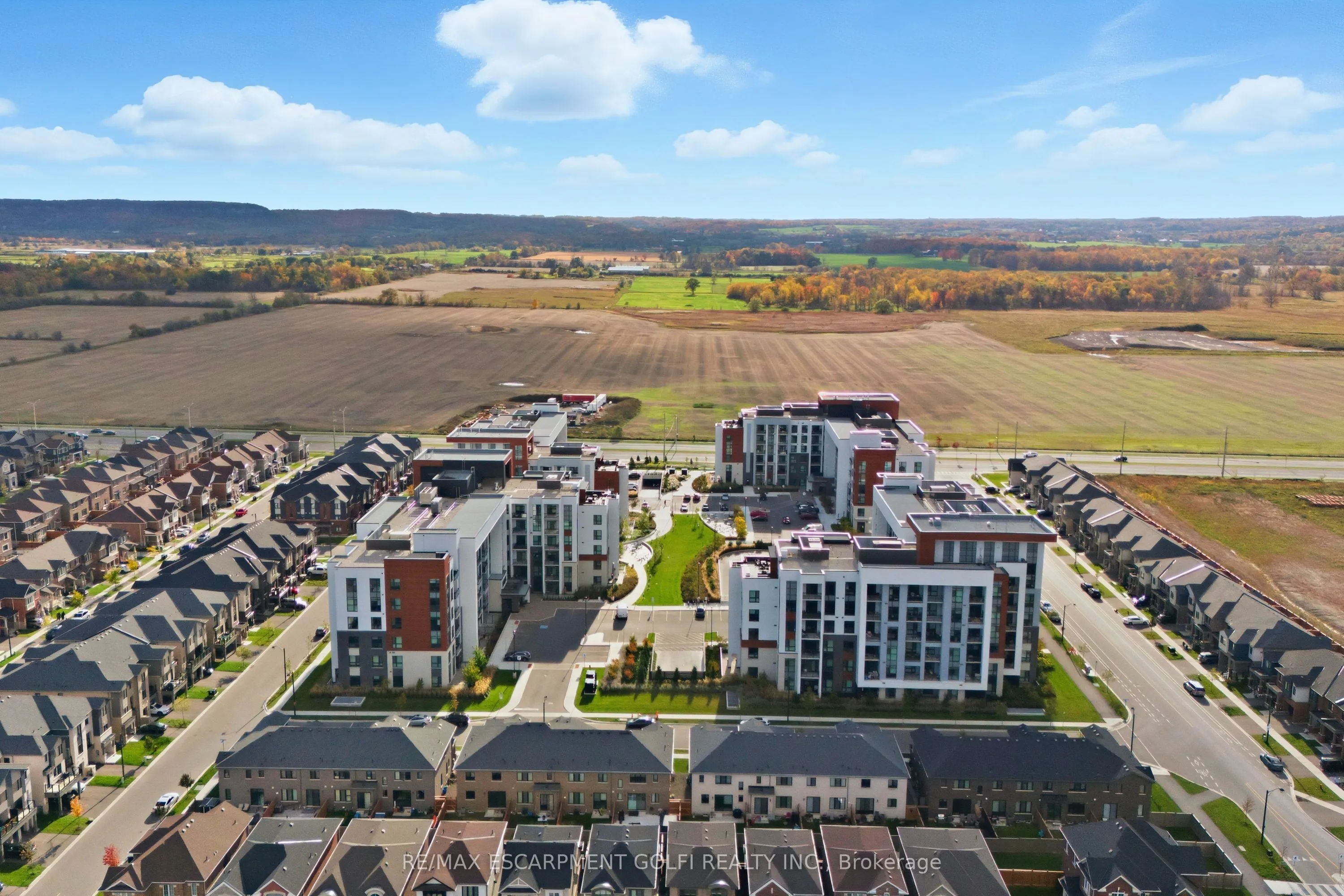 470 Gordon Krantz Avenue #204
