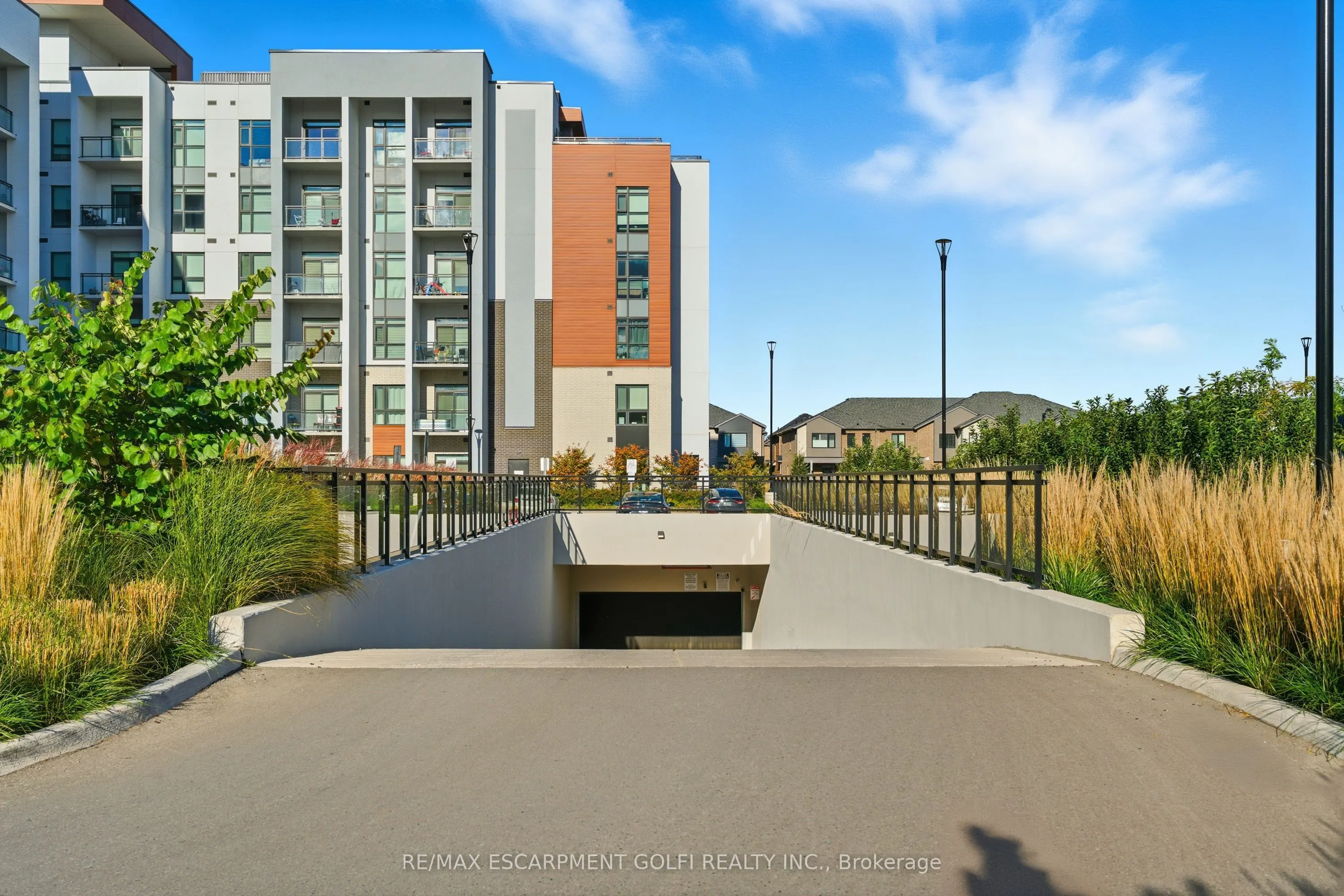 470 Gordon Krantz Avenue #204