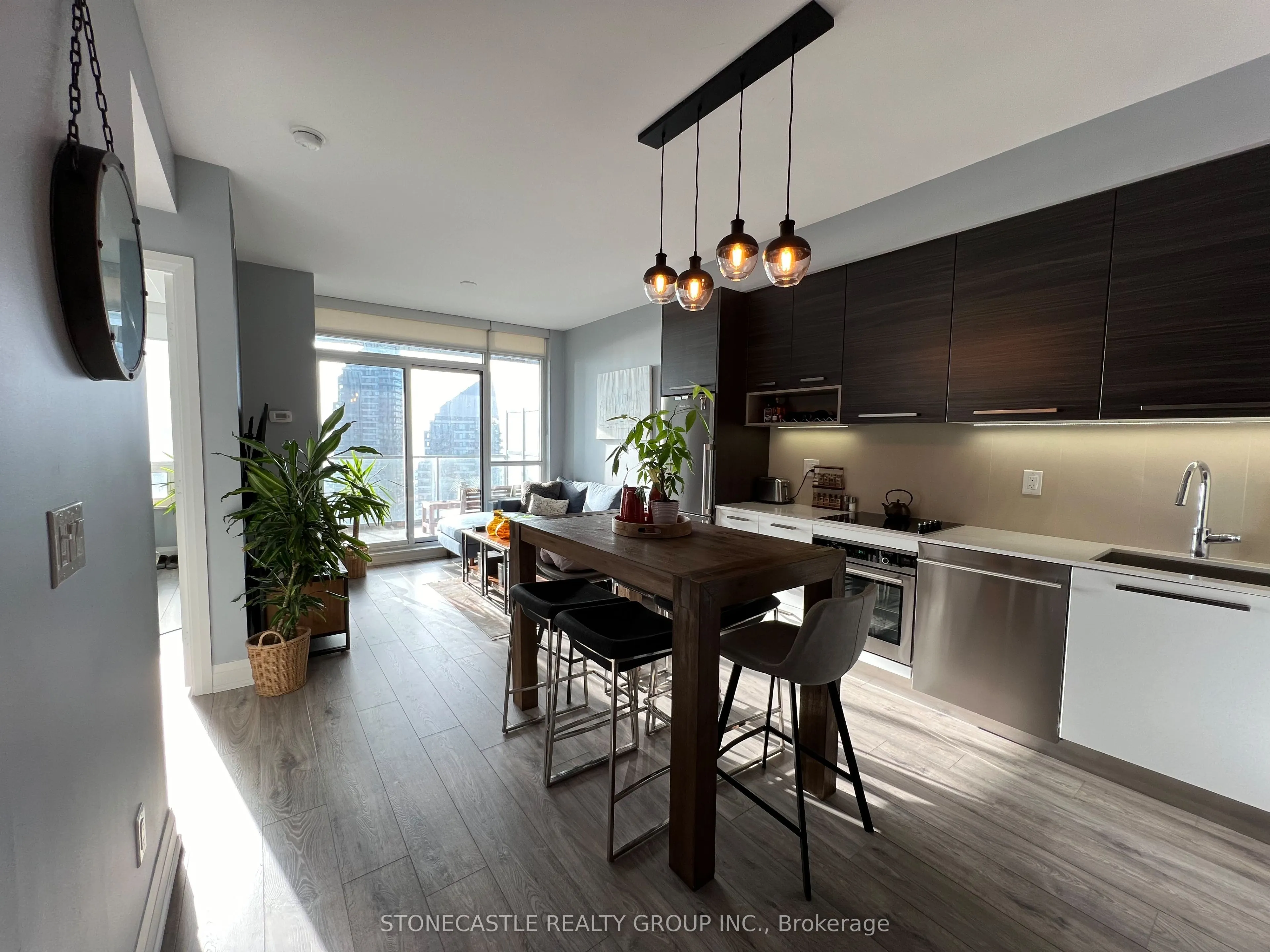36 Park Lawn Road #2401