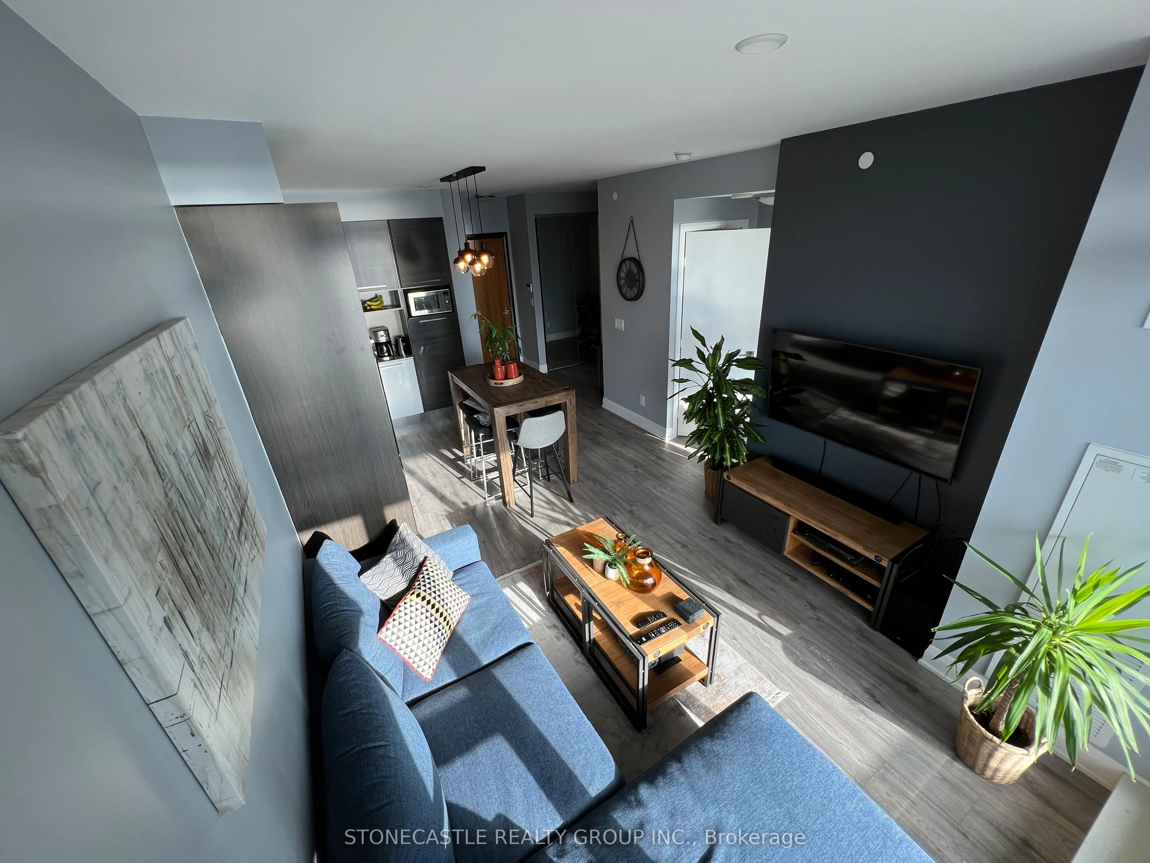 36 Park Lawn Road #2401