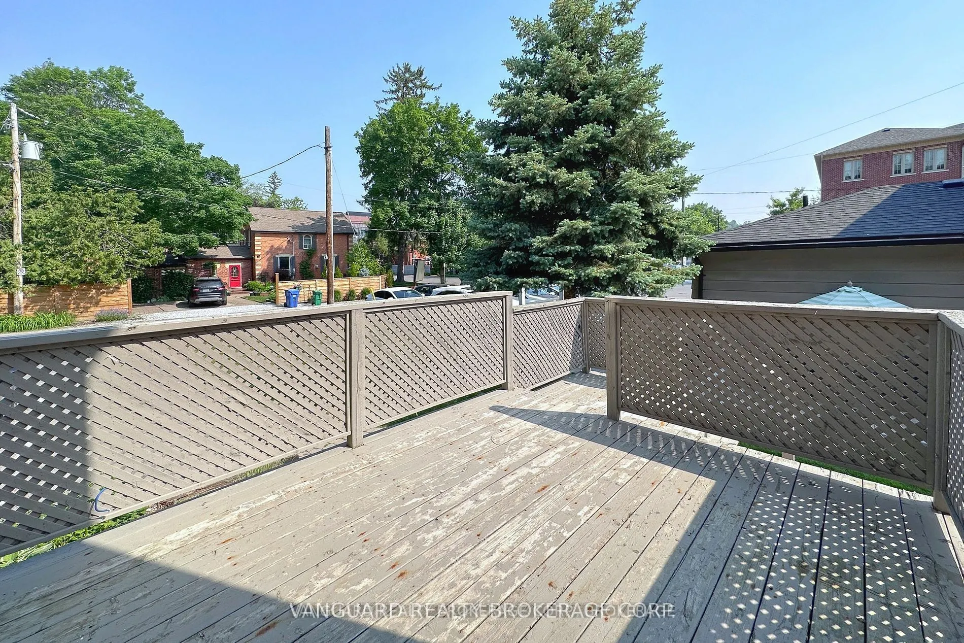 69 King Street W #Mainfloor