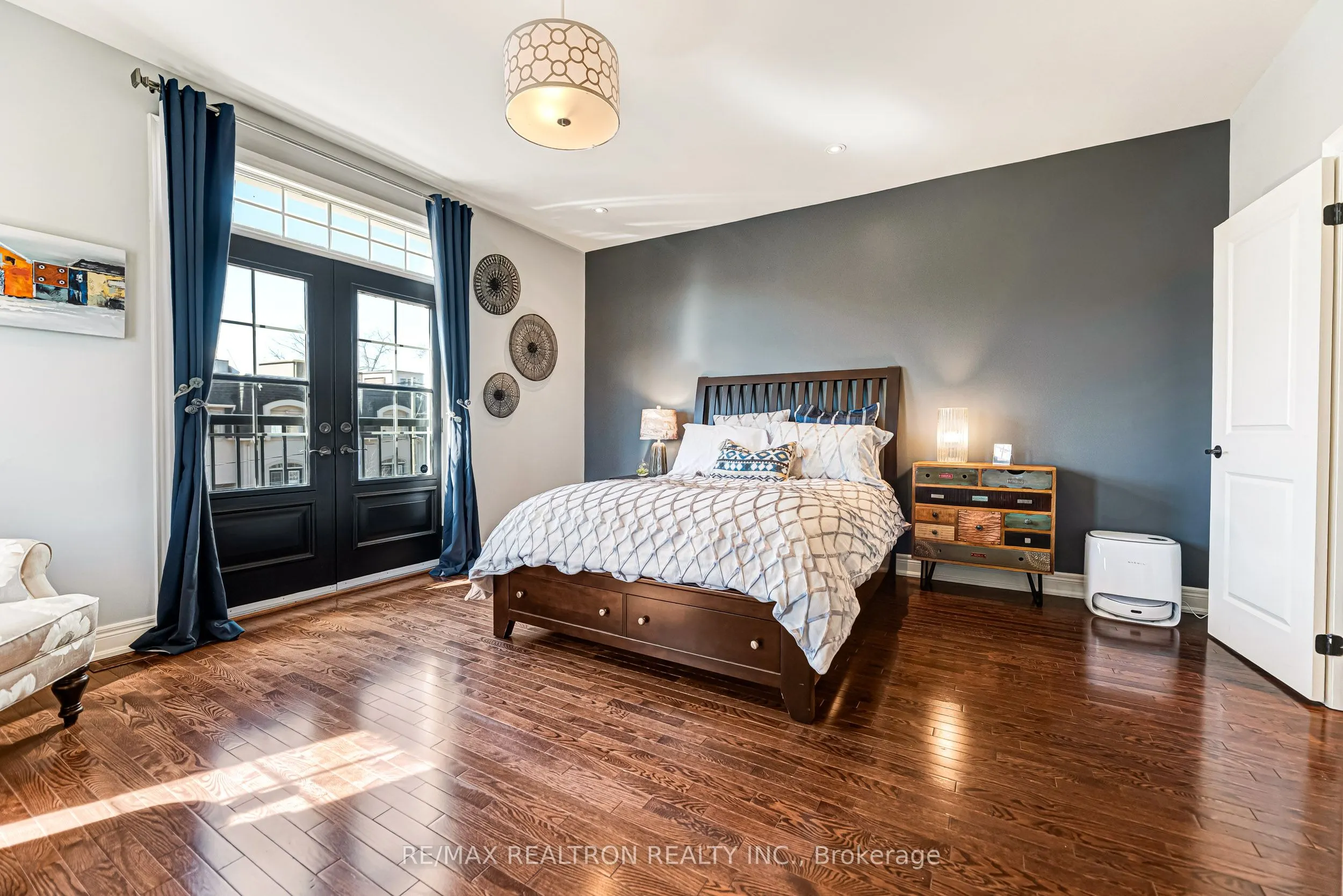 117 Nelson Street #1