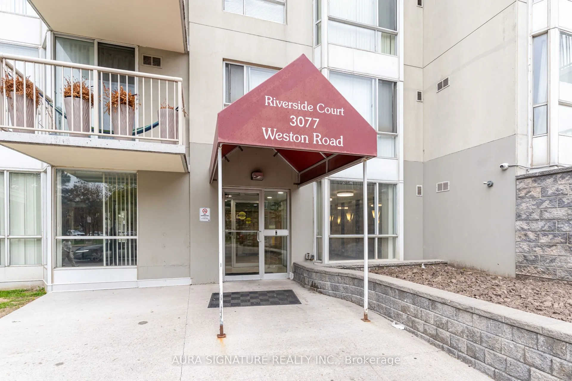 3077 Weston Road #401