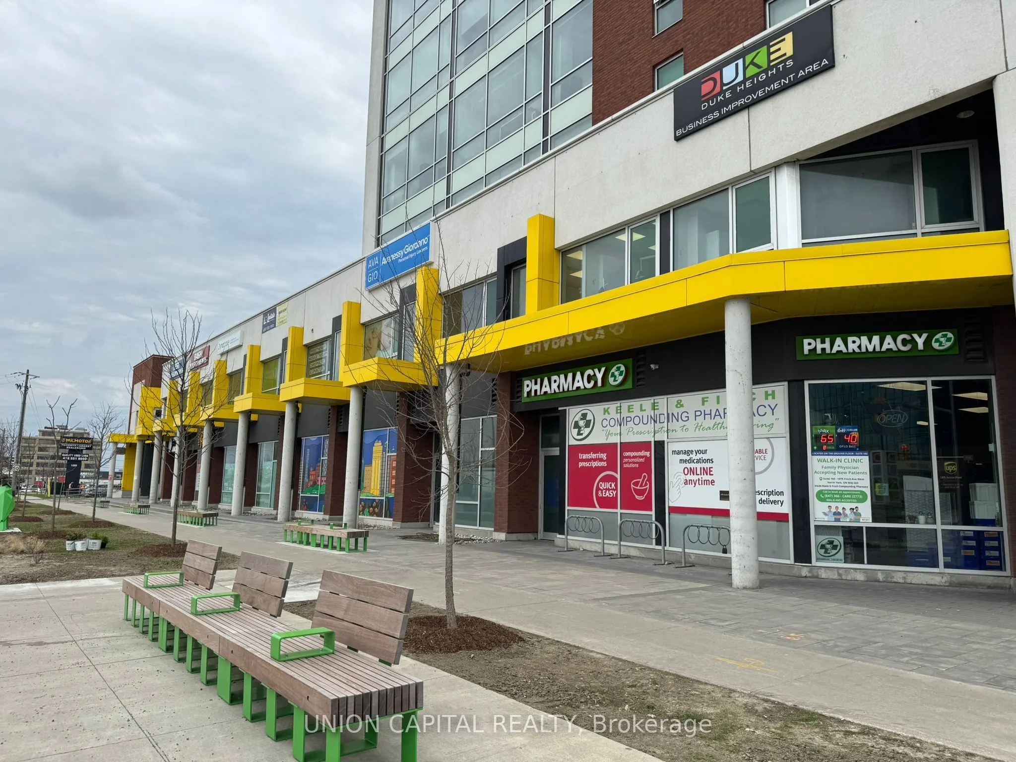 1275 Finch Avenue W #504