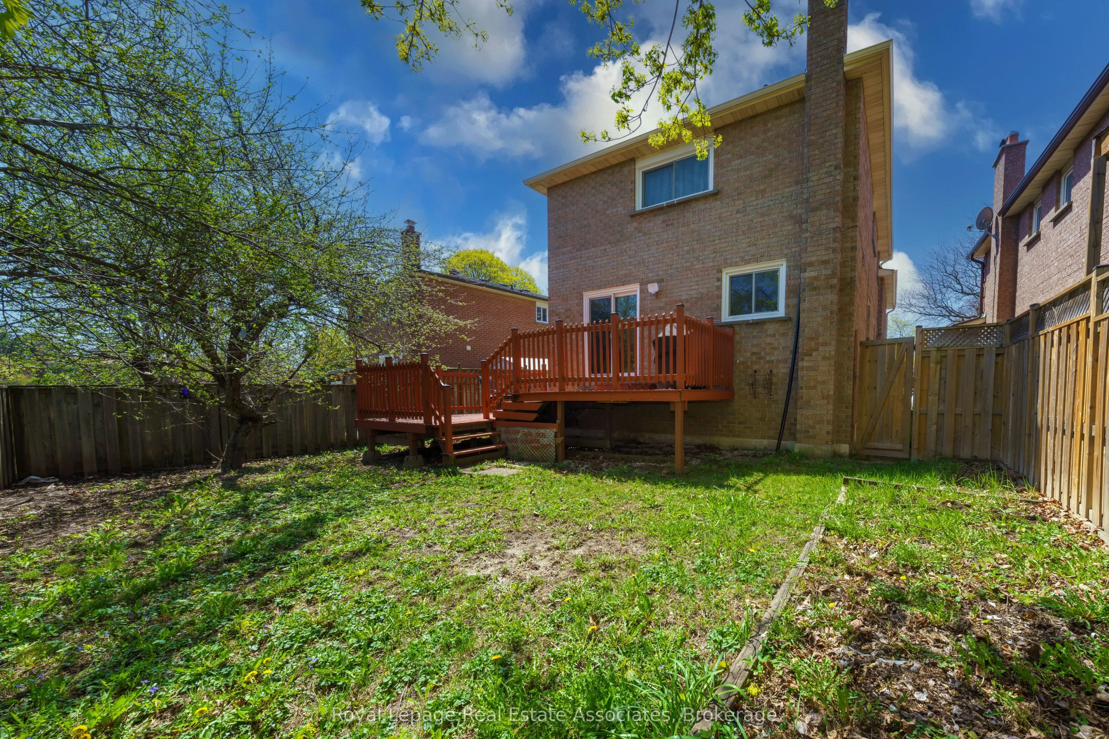 6763 Dolmage Court