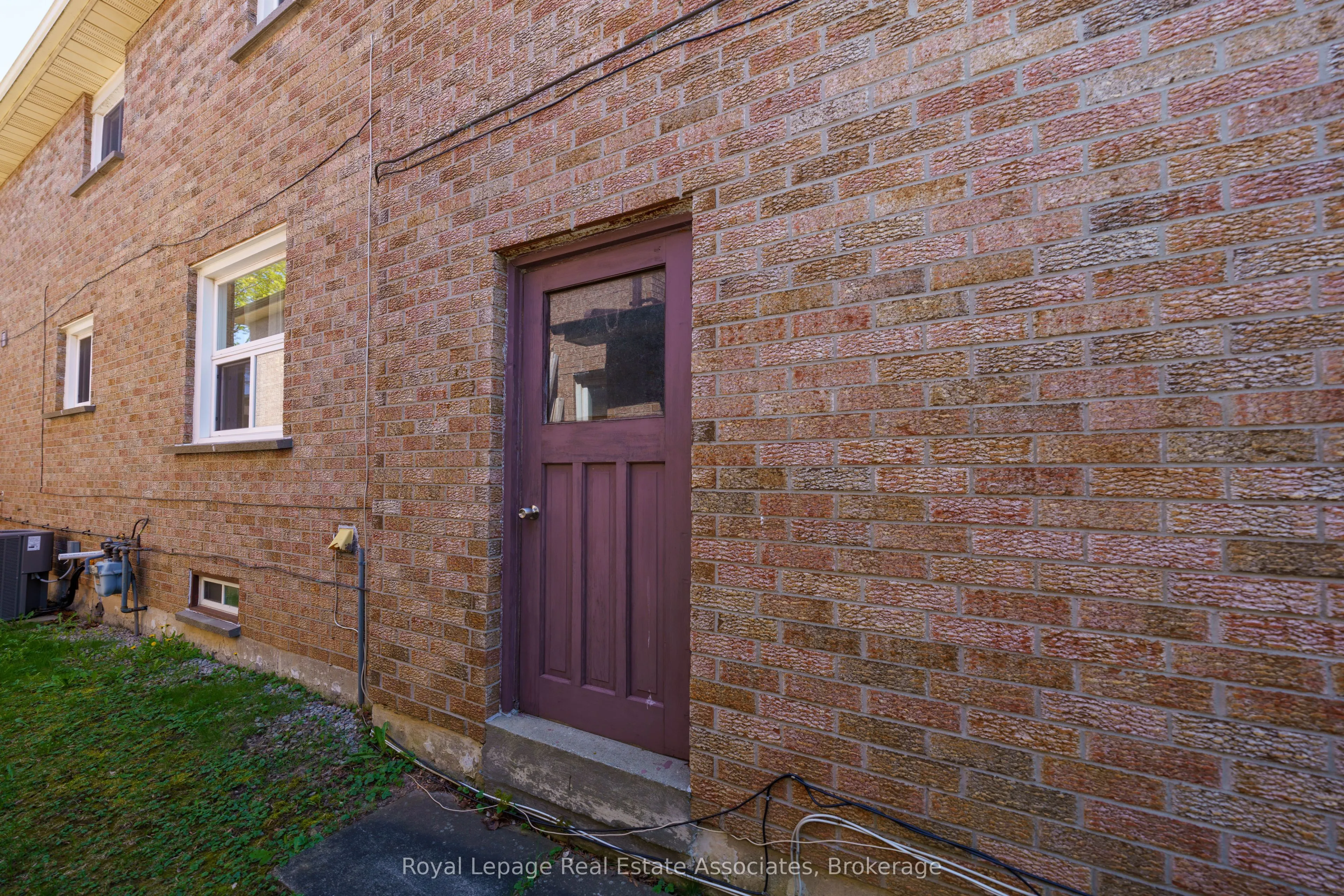 6763 Dolmage Court