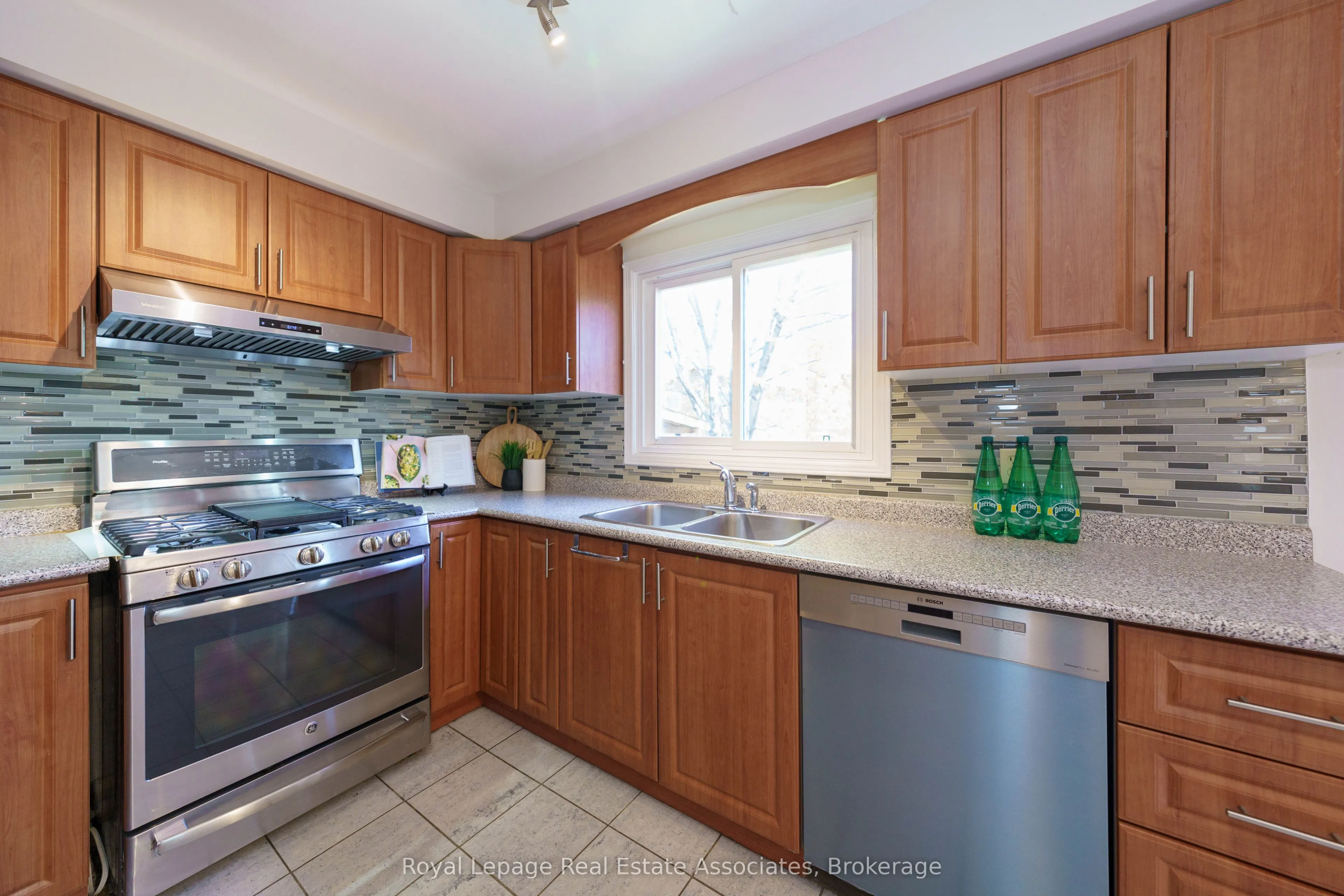 6763 Dolmage Court
