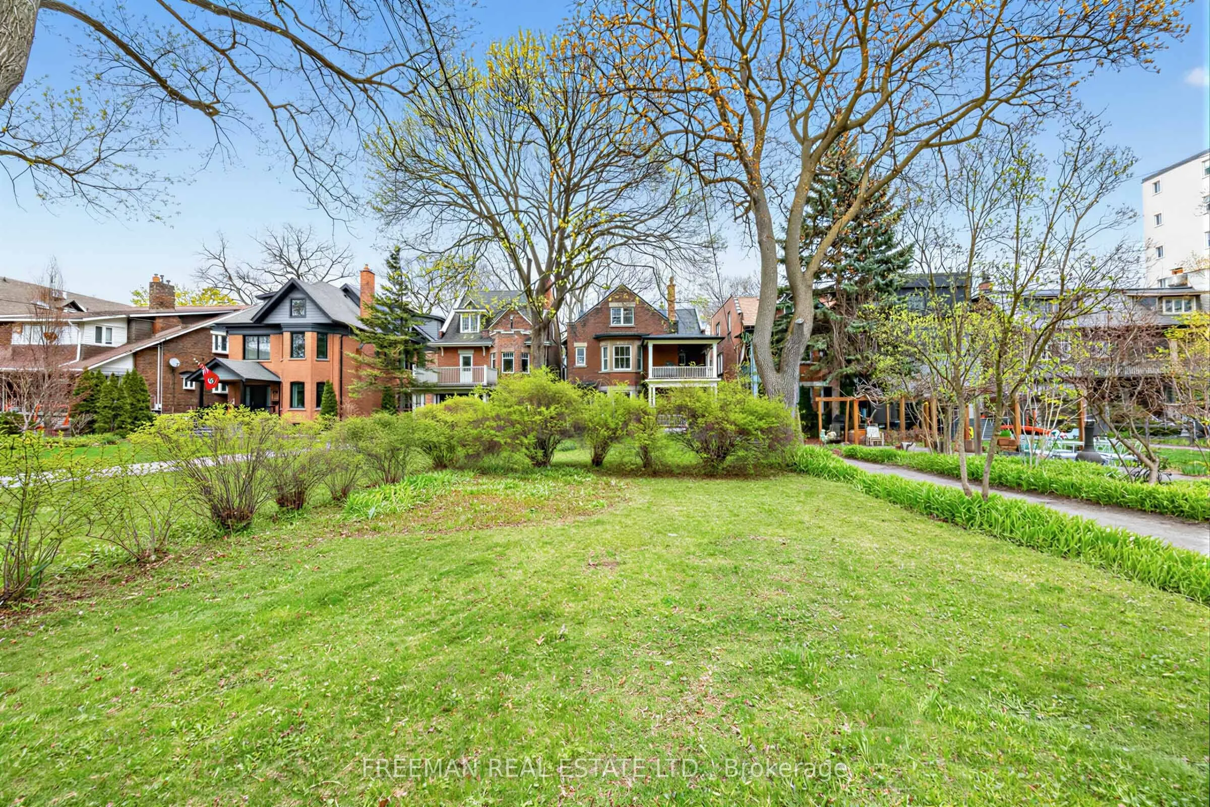 129 Indian Road