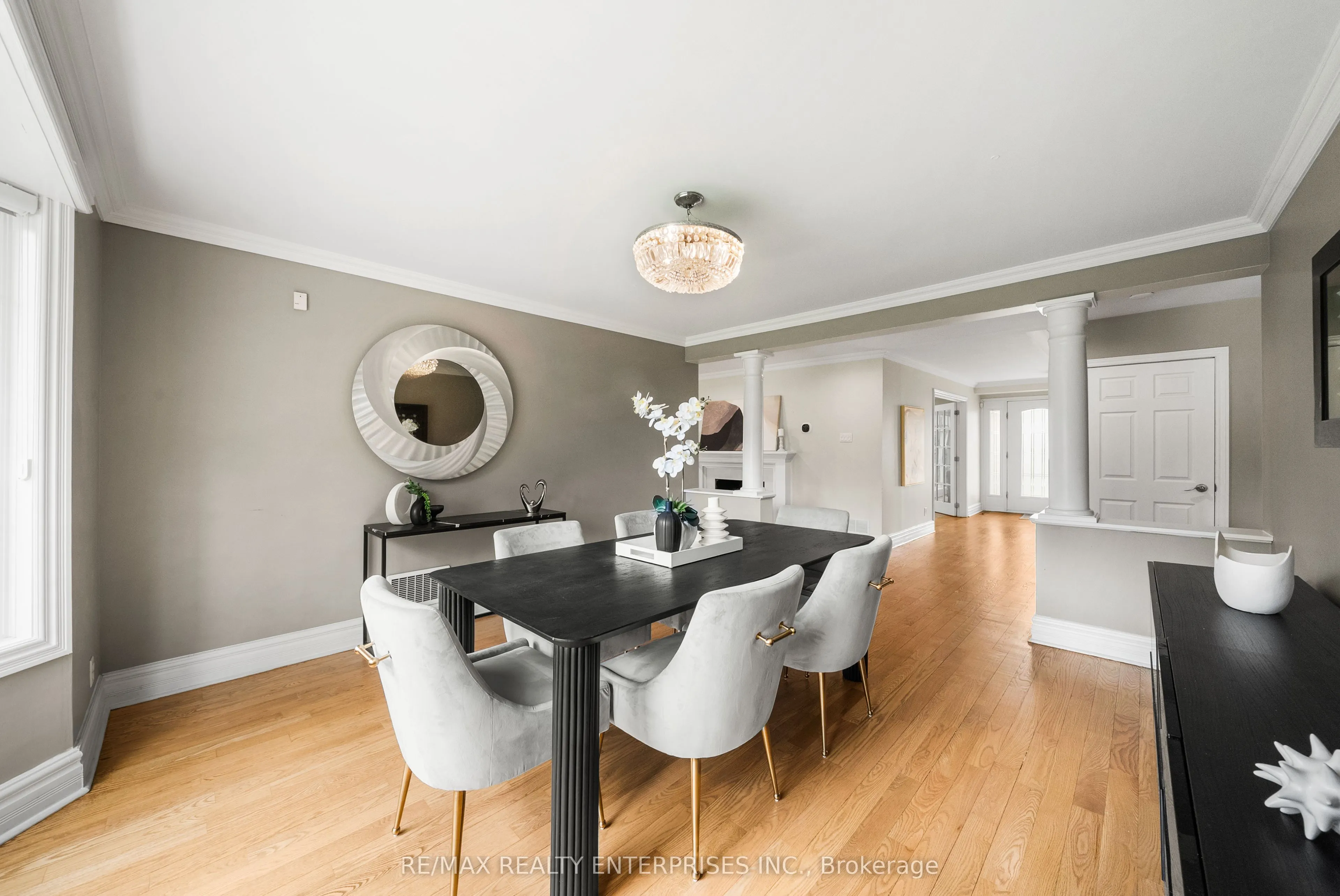 2154 Oneida Crescent