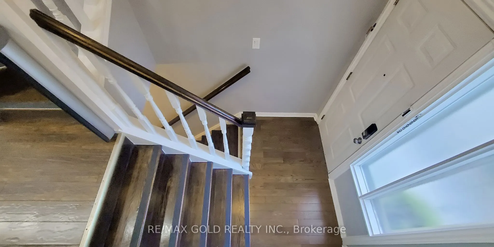 18 Carleton Place #18