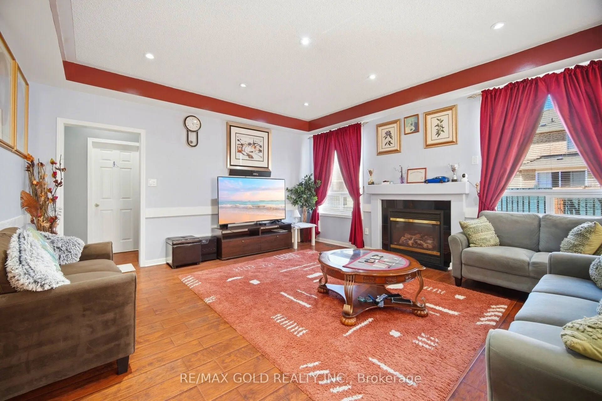 28 Latania Boulevard