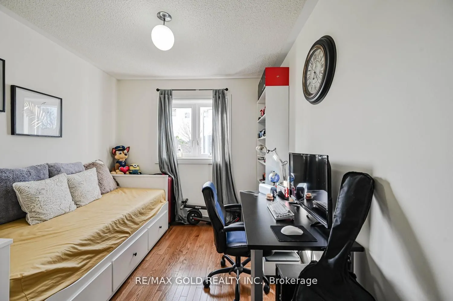 30 Wickstead Court #15