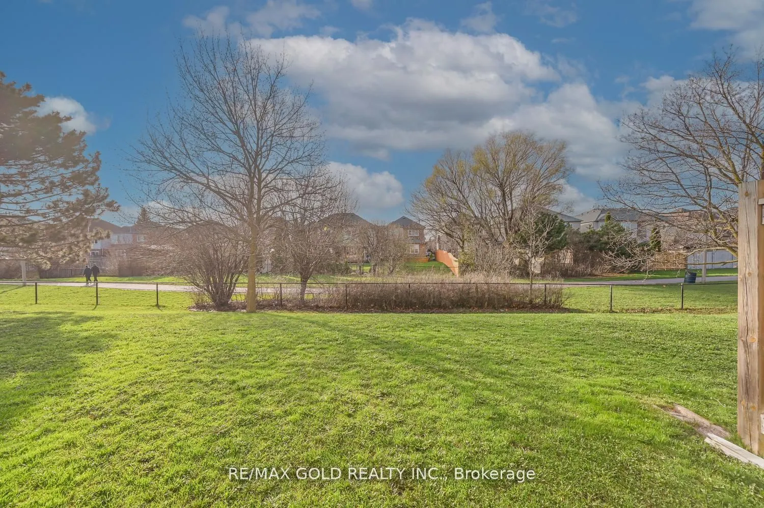 30 Wickstead Court #15