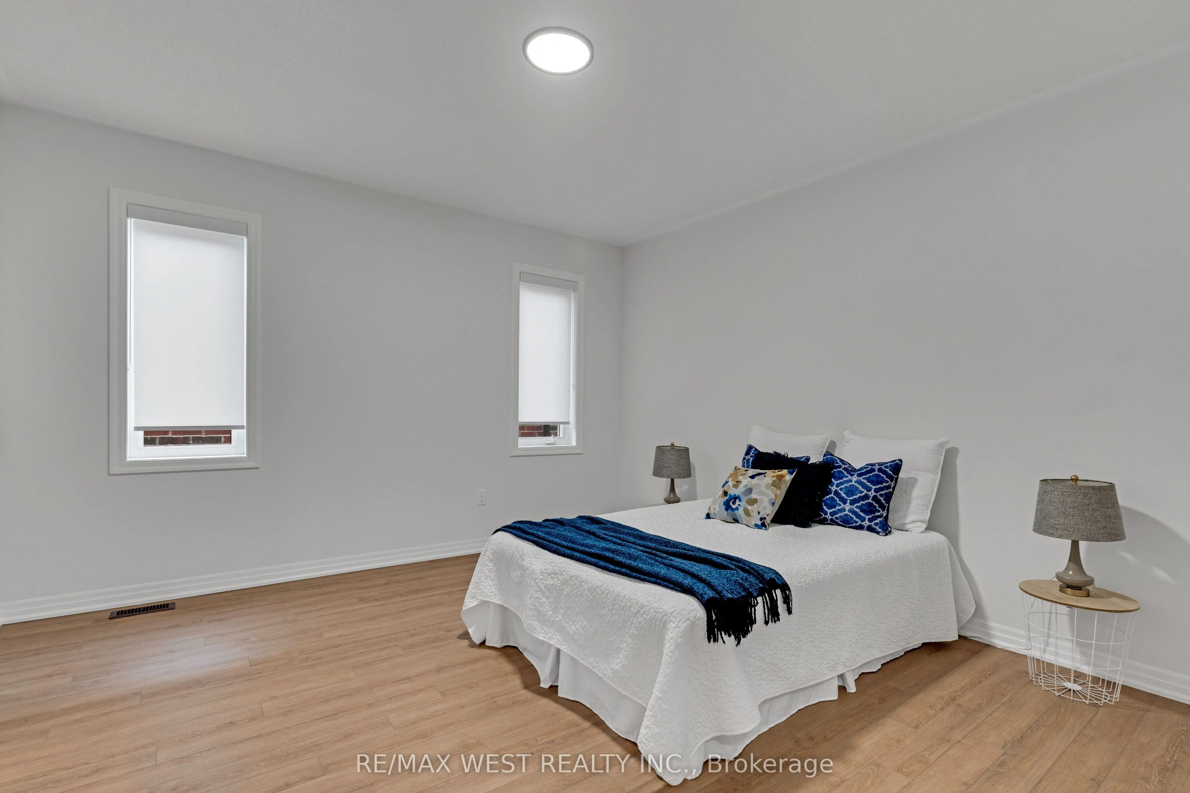 24 Hanton Crescent
