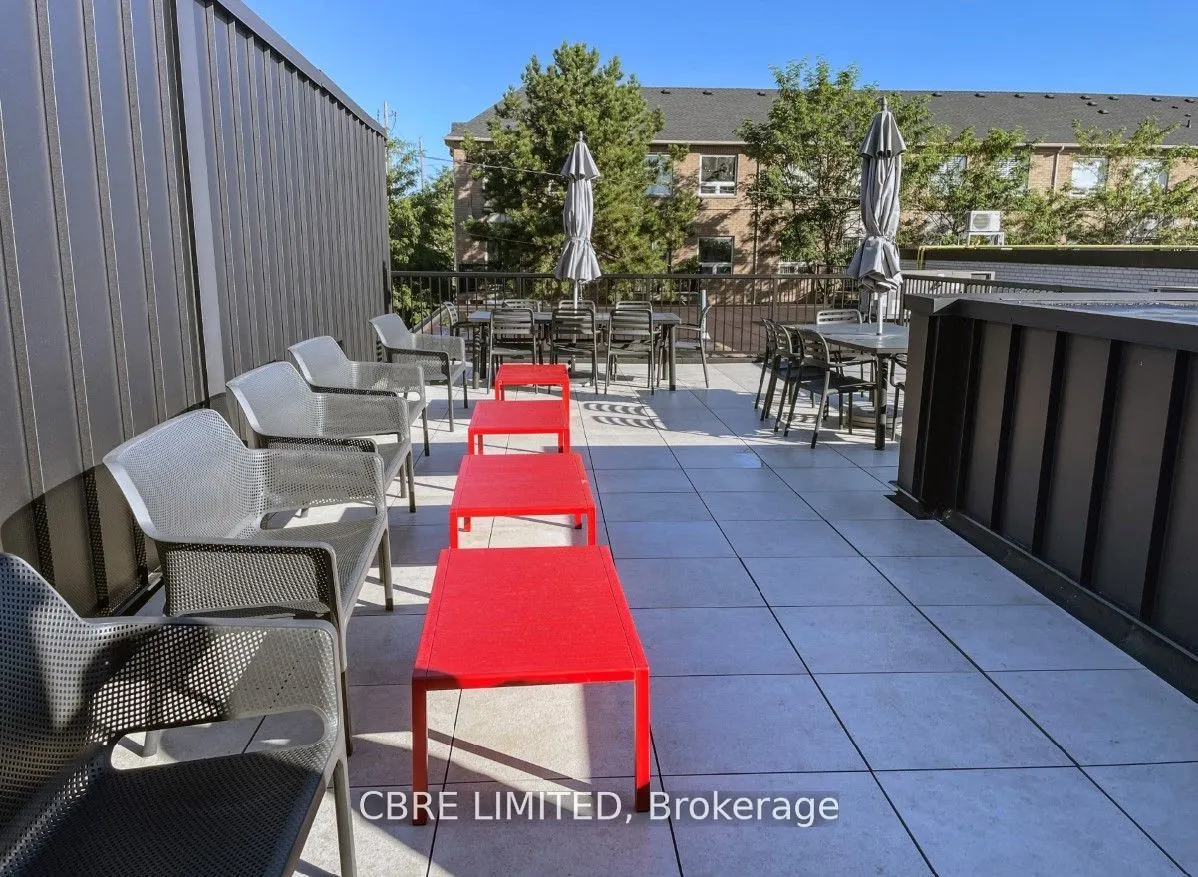 879 & 883 Islington Avenue