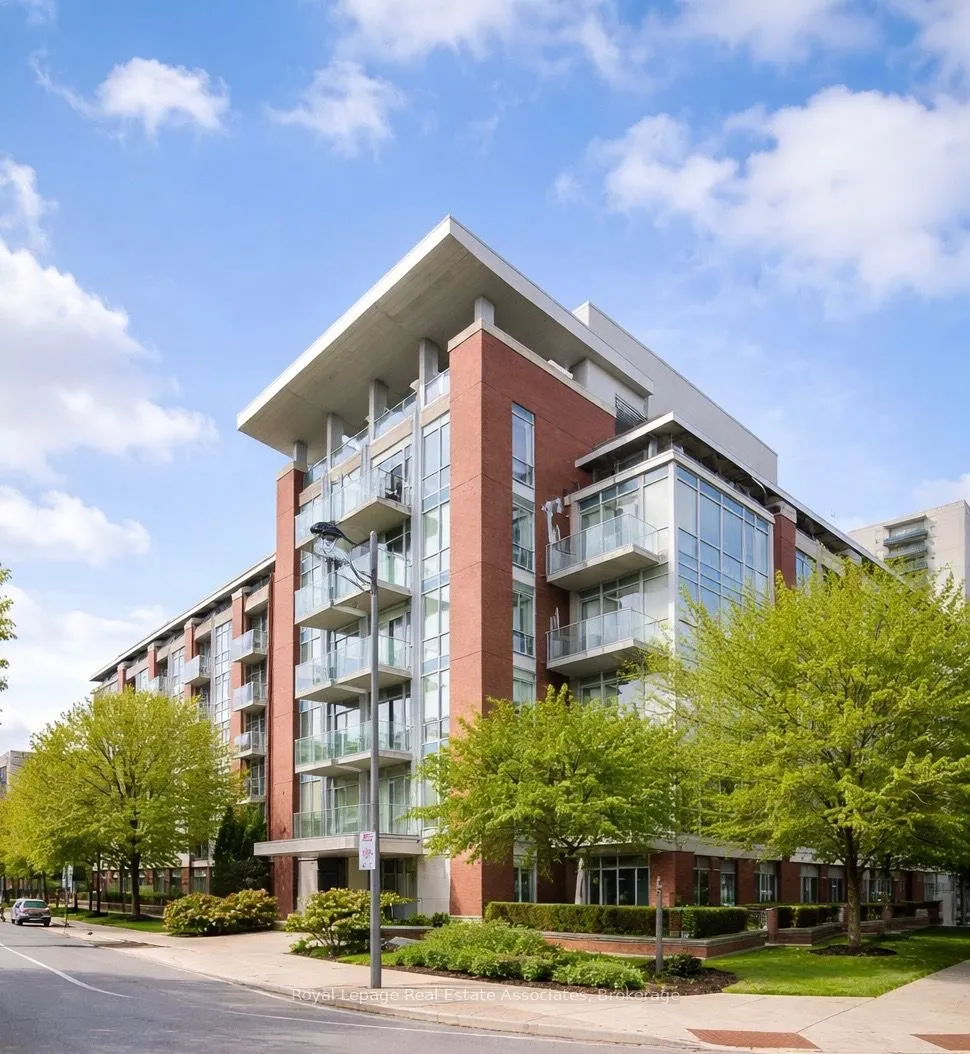 80 Port Street E #107