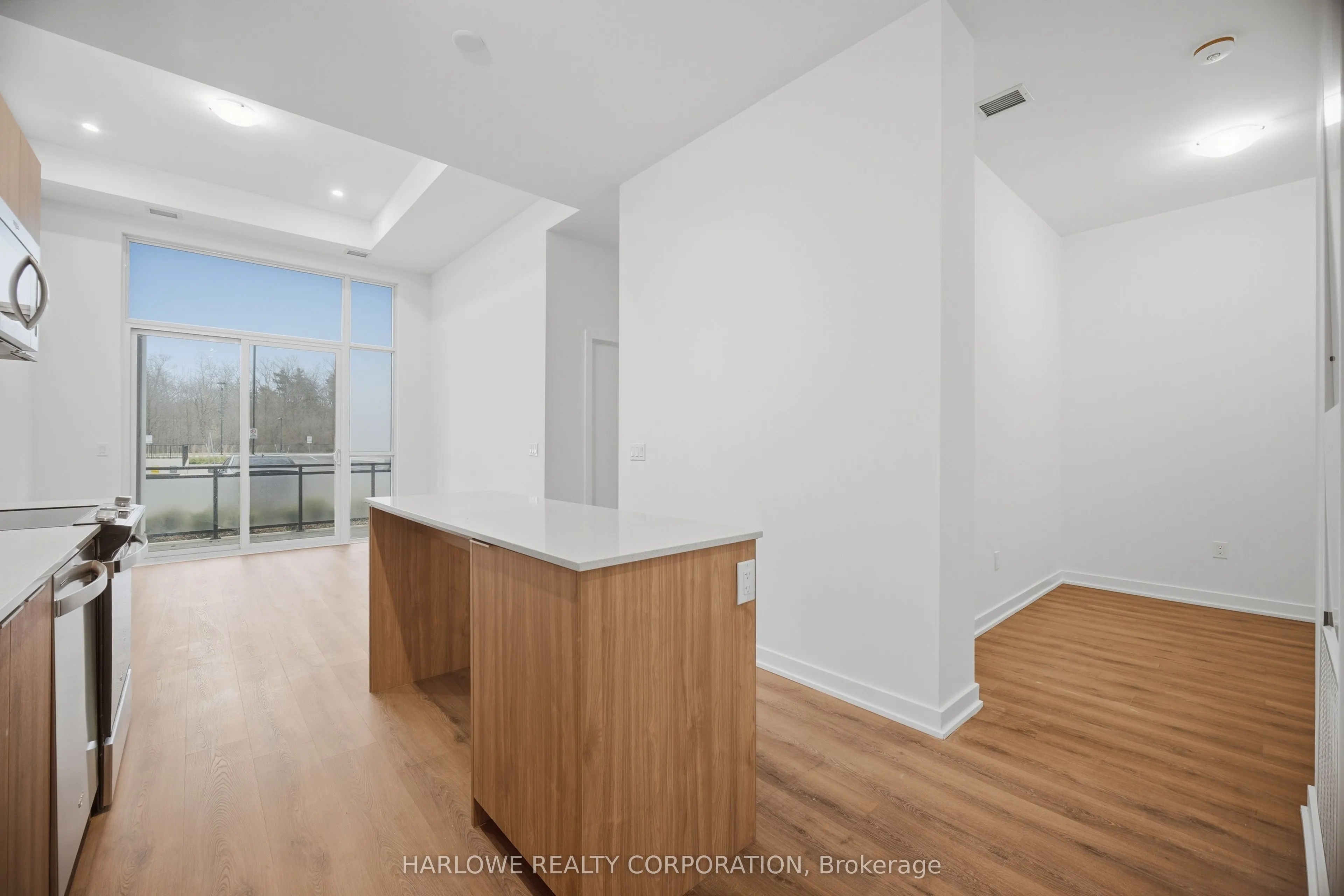 770 Whitlock Avenue #109