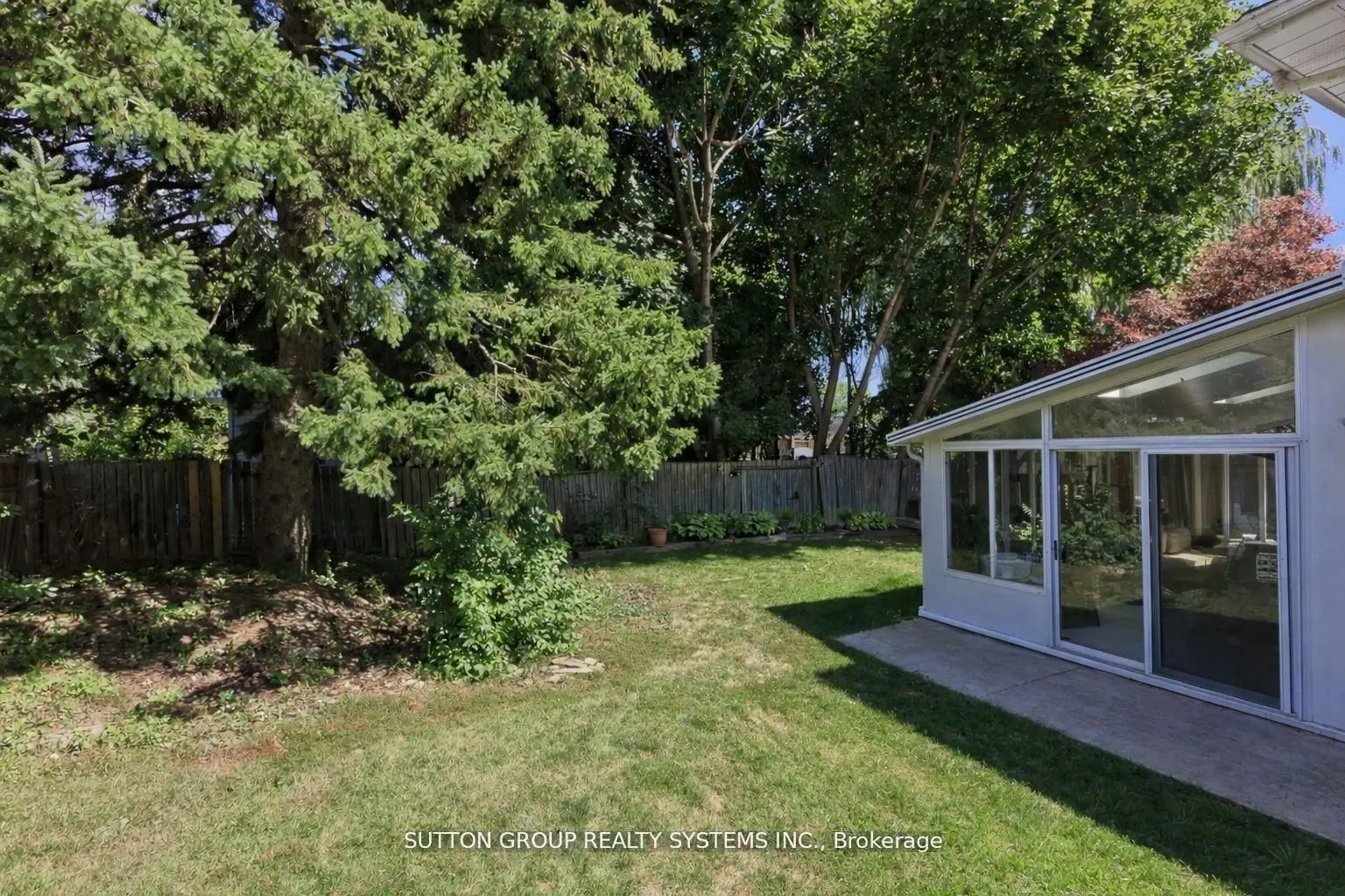 1535 Thetford Court