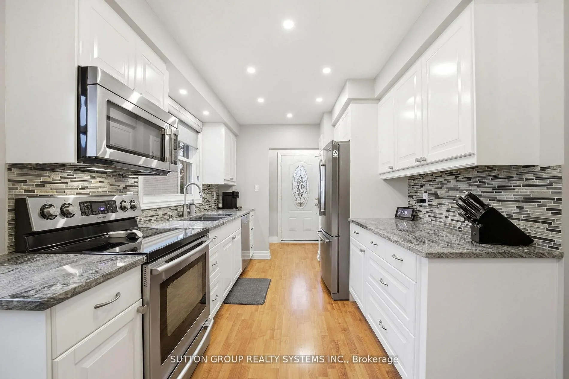 1535 Thetford Court