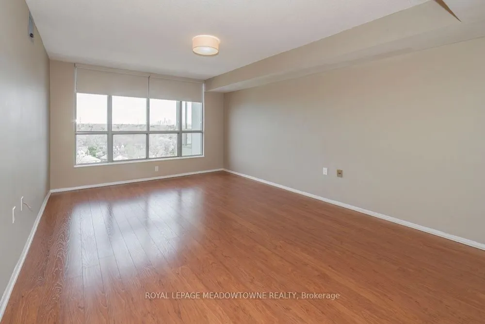 1110 Walden Circle #905