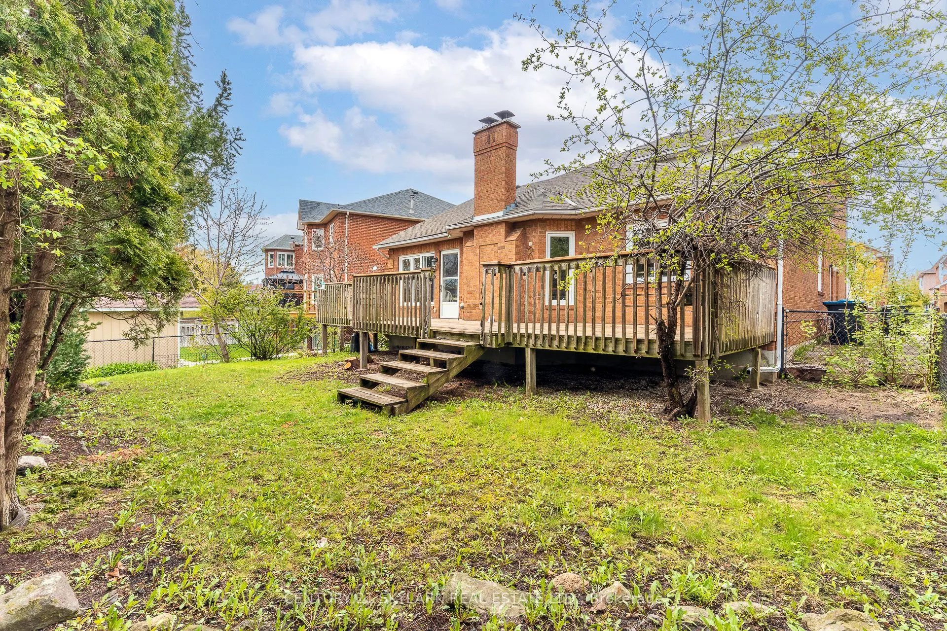4 Leeward Drive