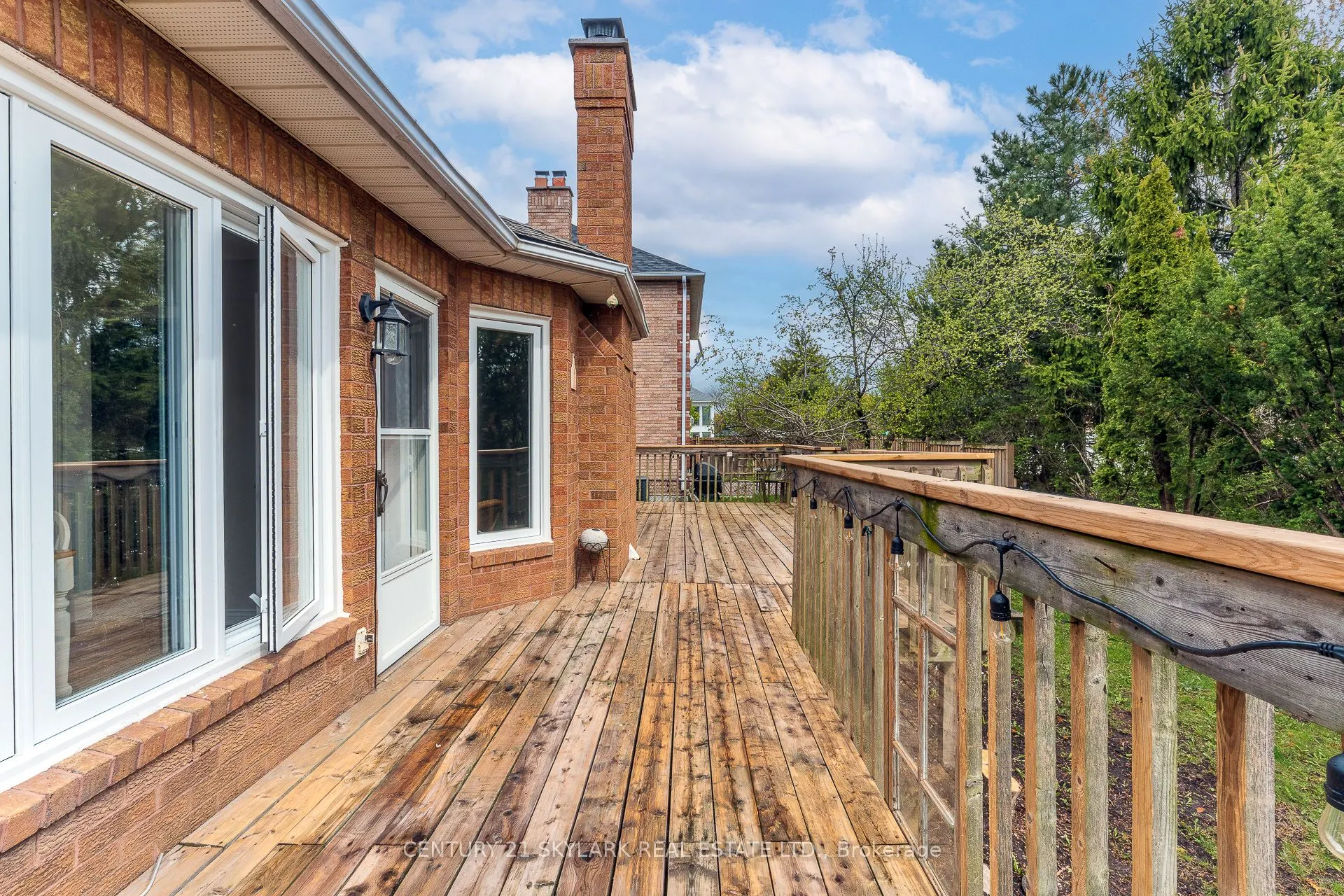 4 Leeward Drive