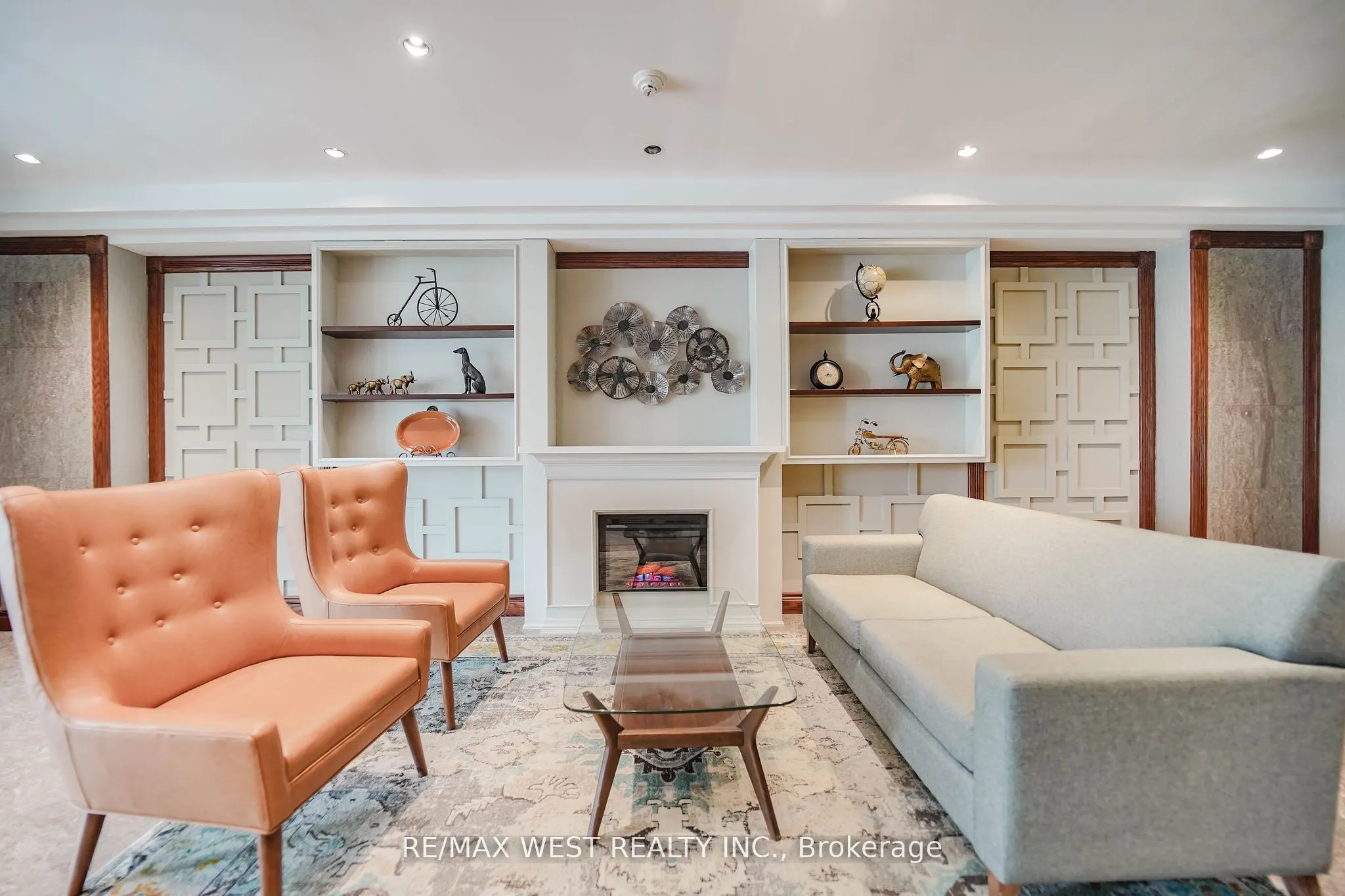 190 Manitoba Street #309