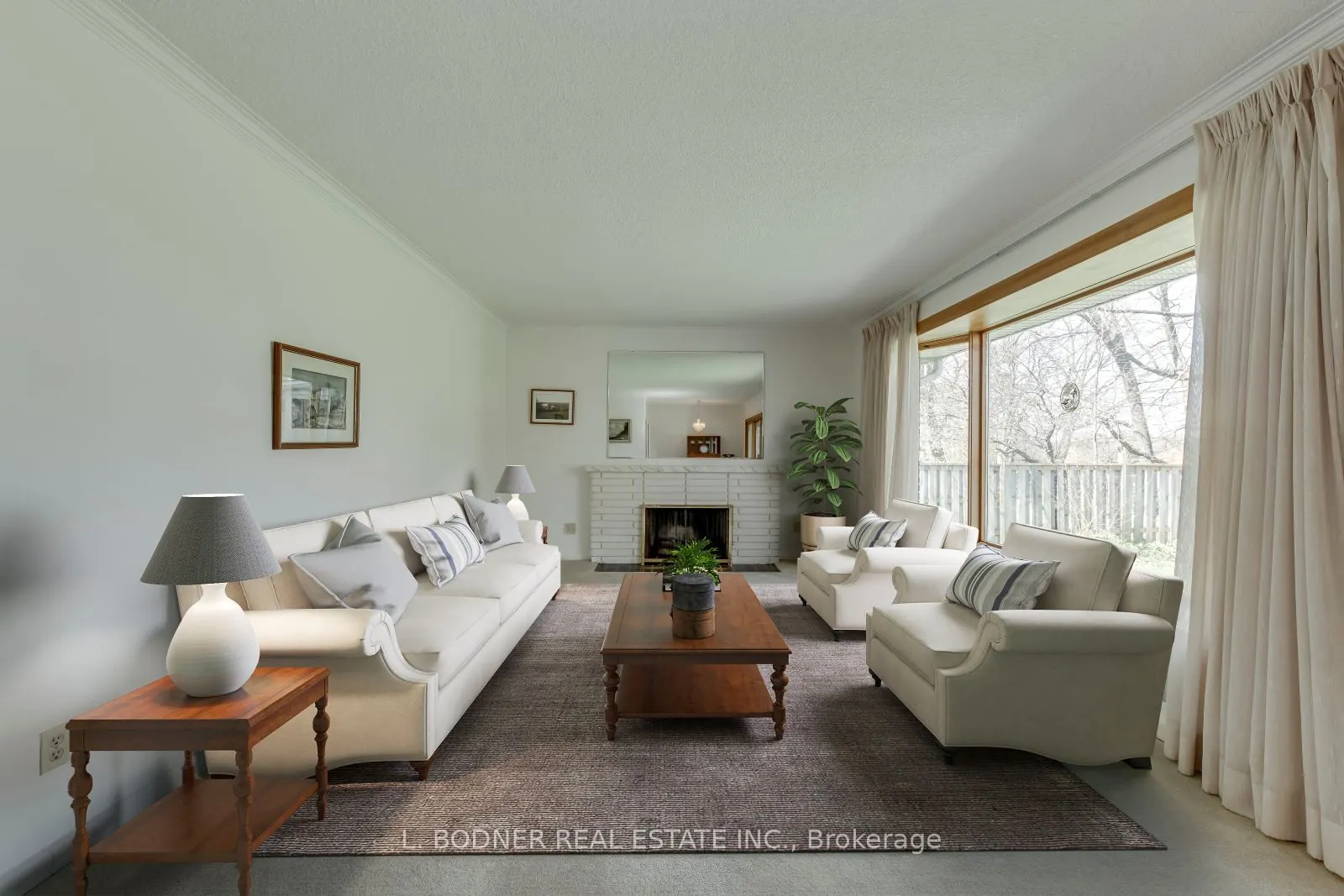 84 Ravenscrest Drive