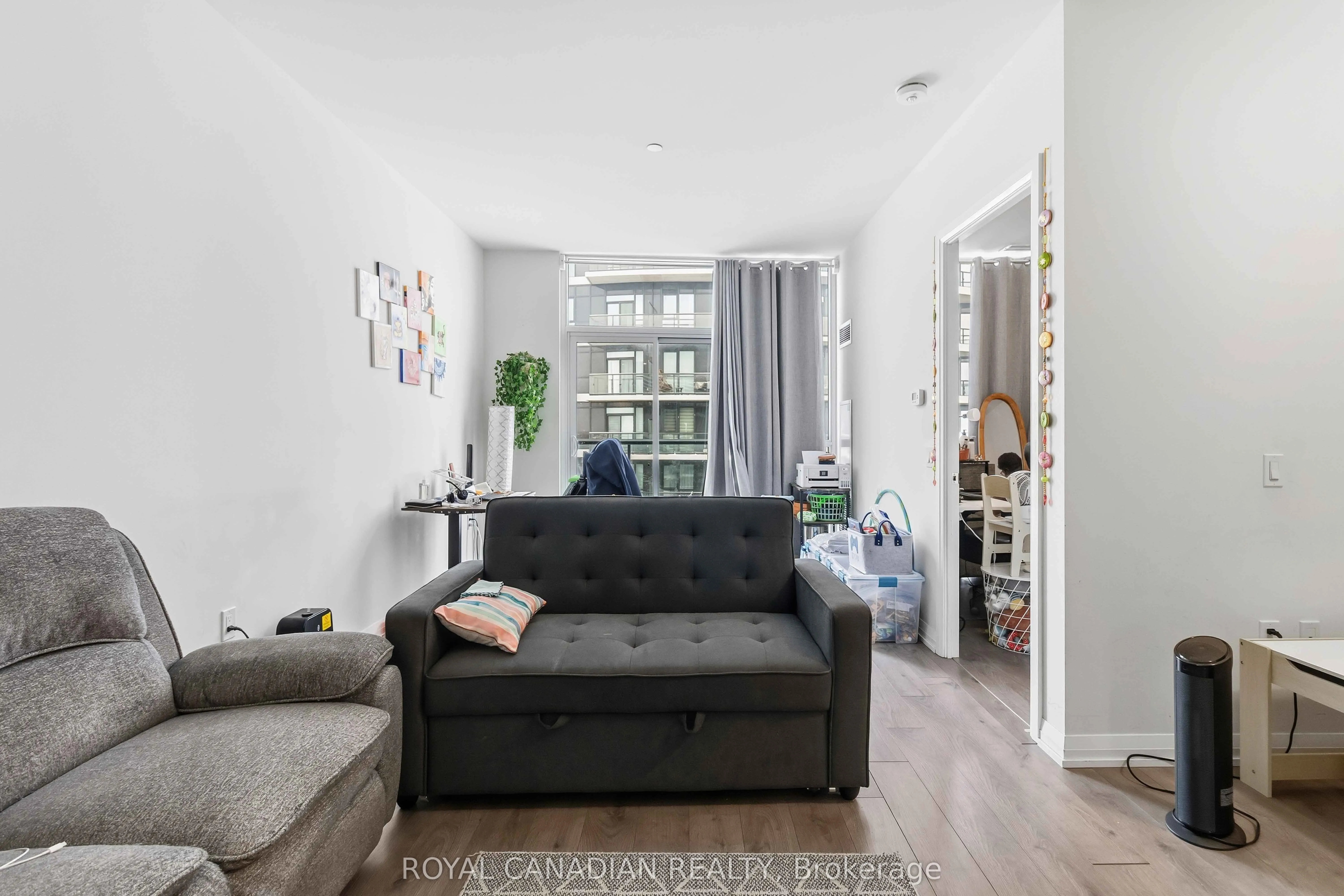 65 Watergarden Drive #1501