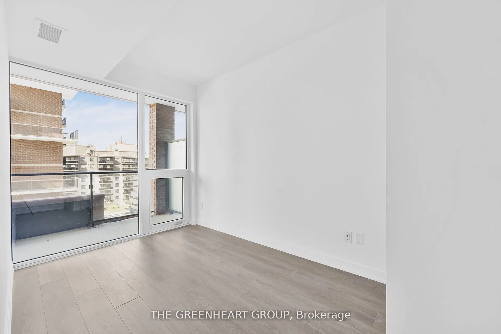 28 Ann Street #512