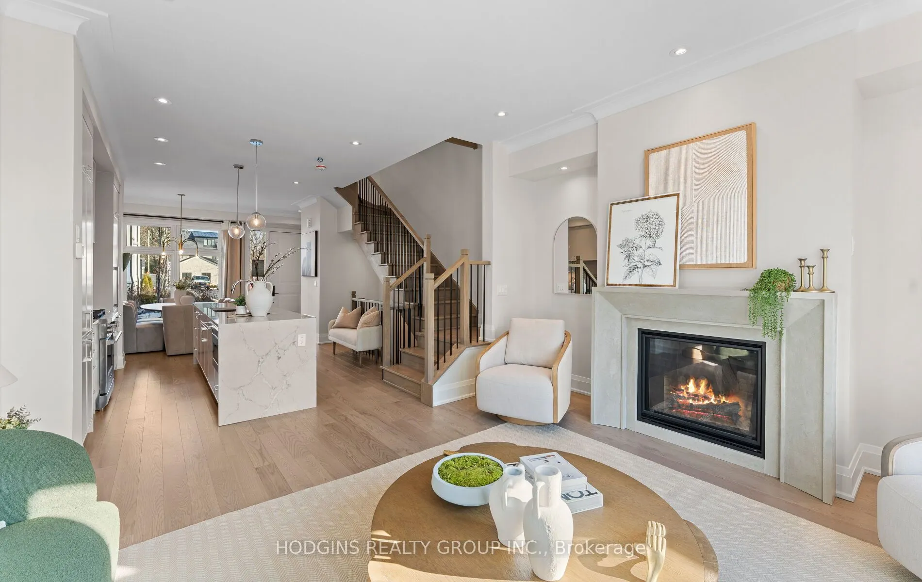 1136 Mona Road #4