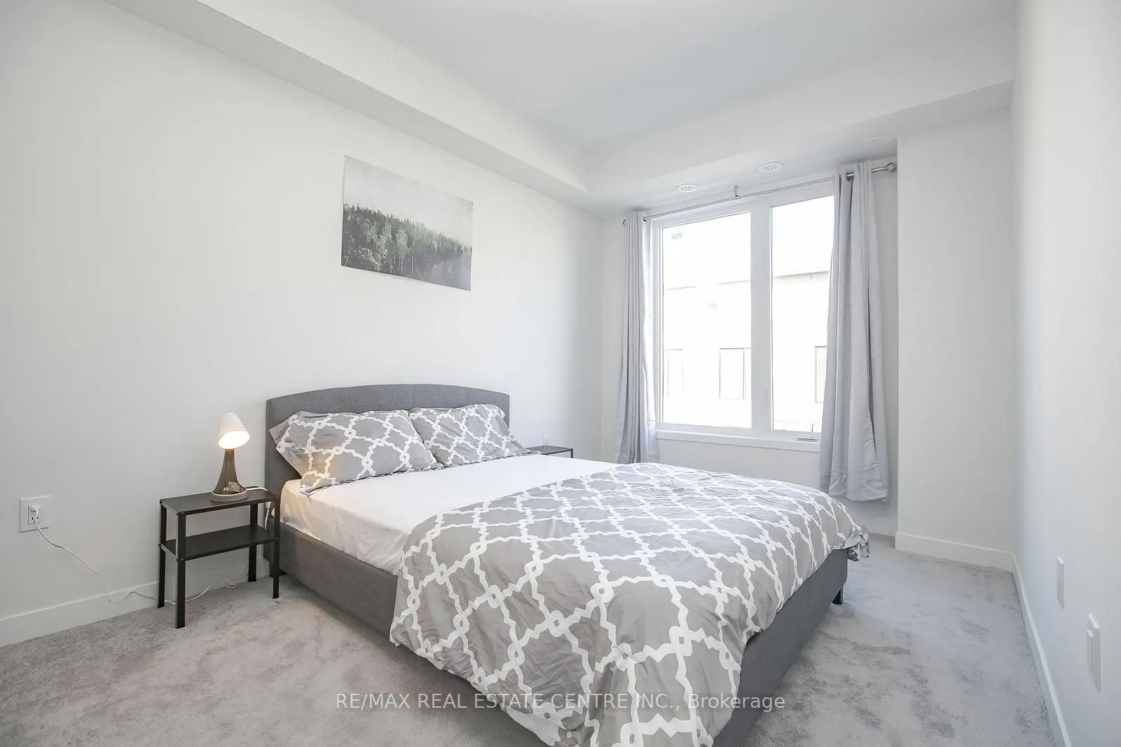 3556 Colonial Drive #4