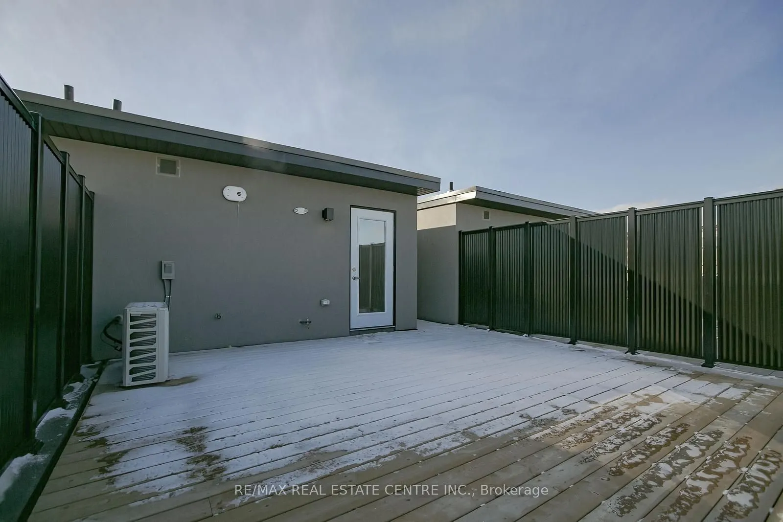 3556 Colonial Drive #4