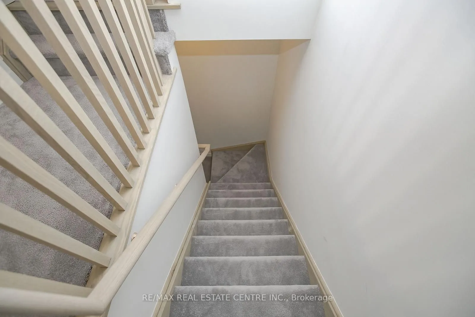 3556 Colonial Drive #4