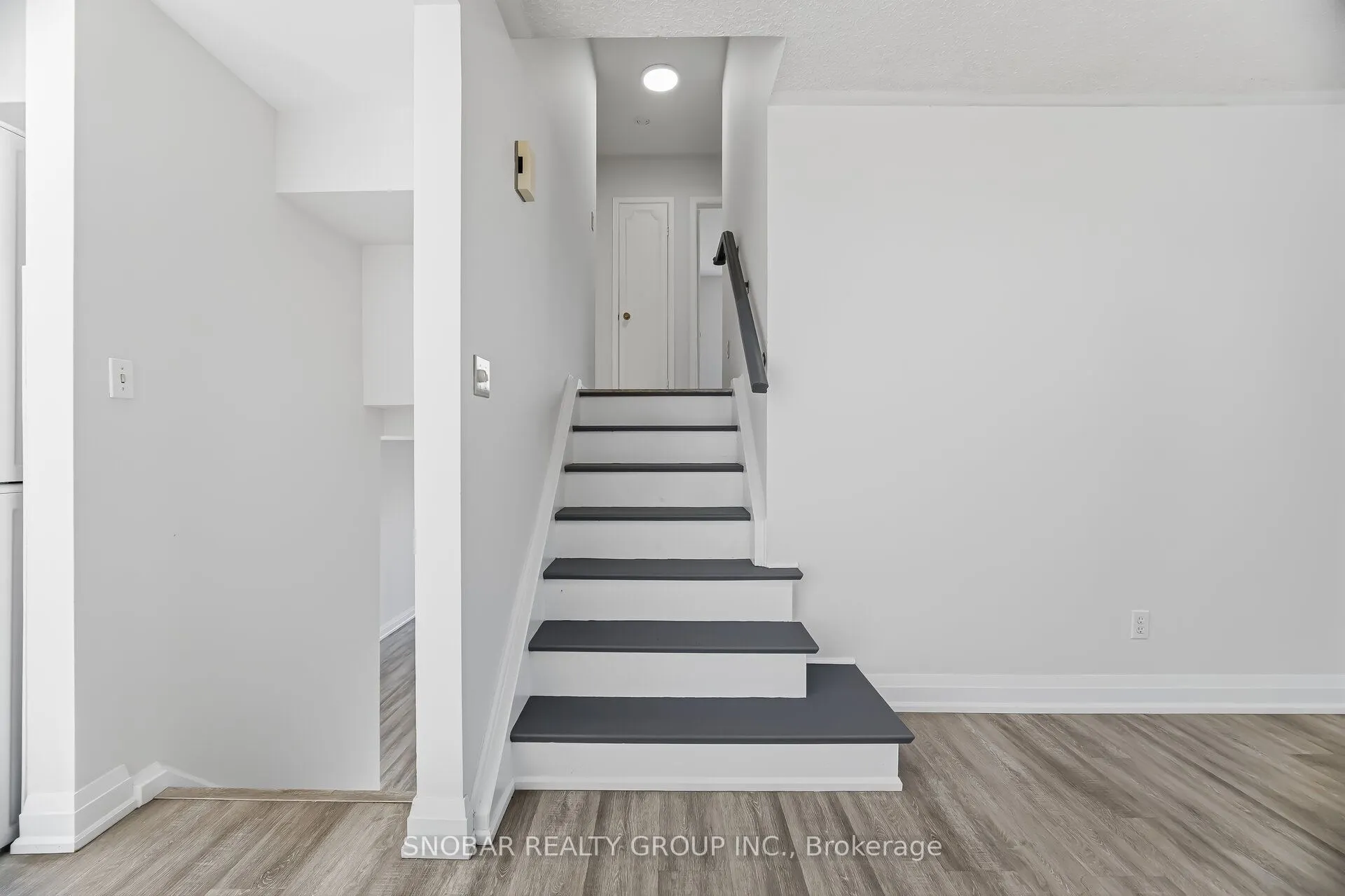3422 Credit Heights Drive