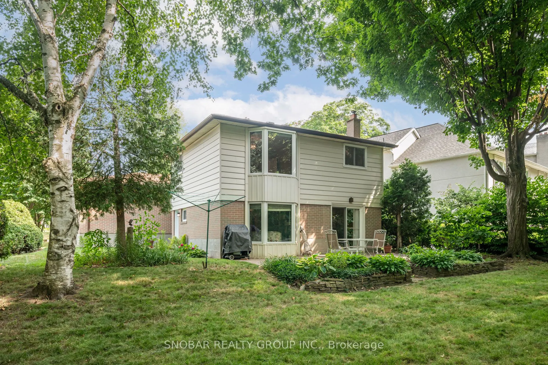 3422 Credit Heights Drive