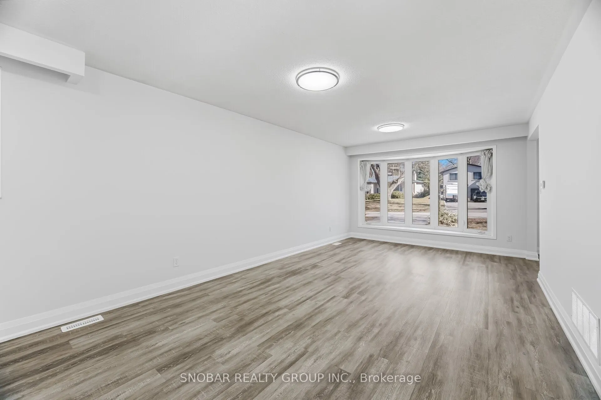 3422 Credit Heights Drive