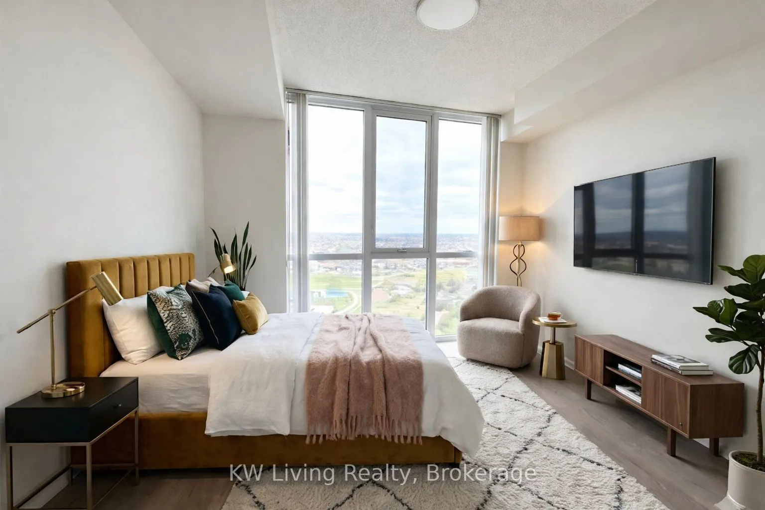 75 Eglinton Avenue W #1807