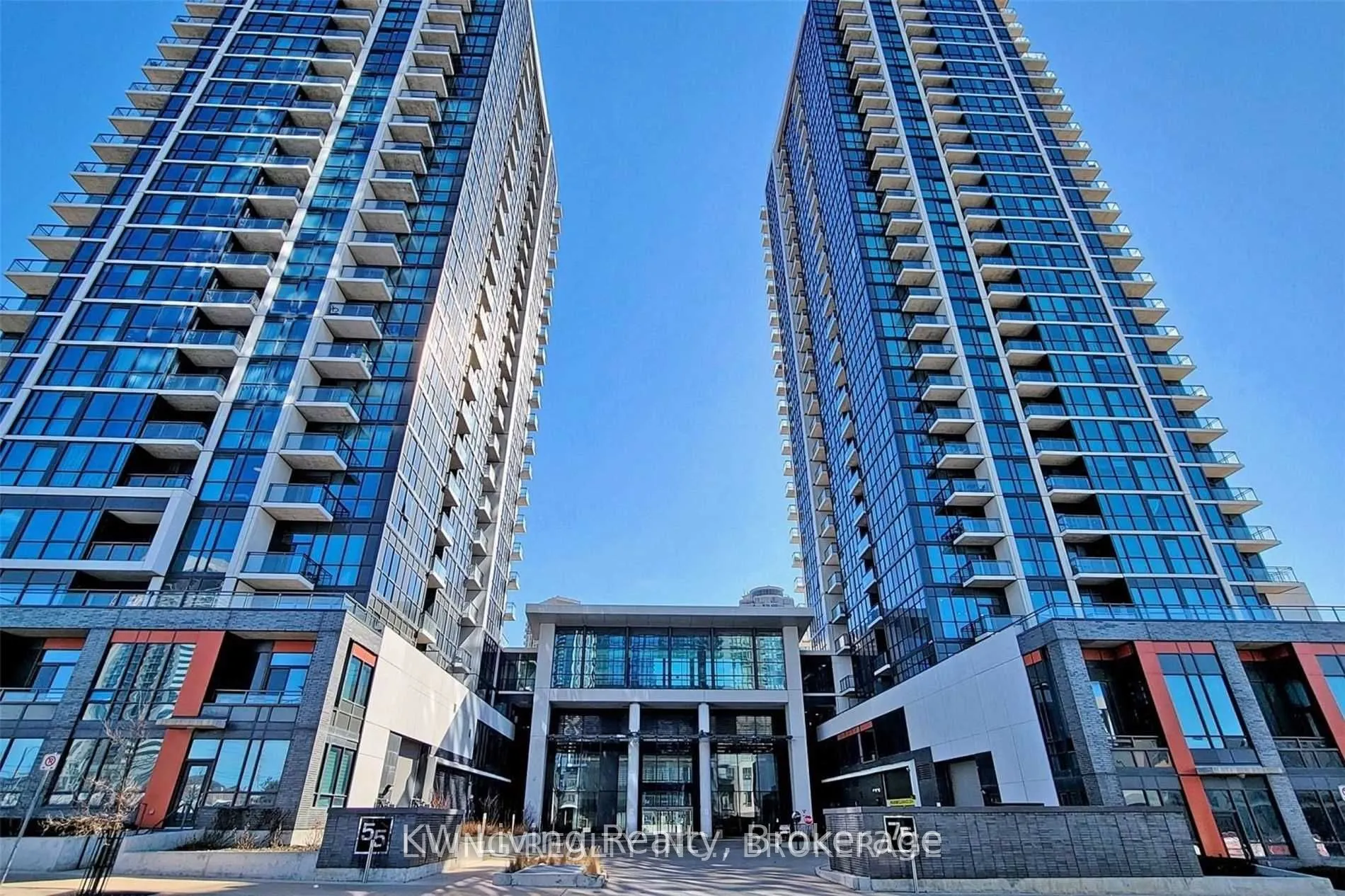 75 Eglinton Avenue W #1807