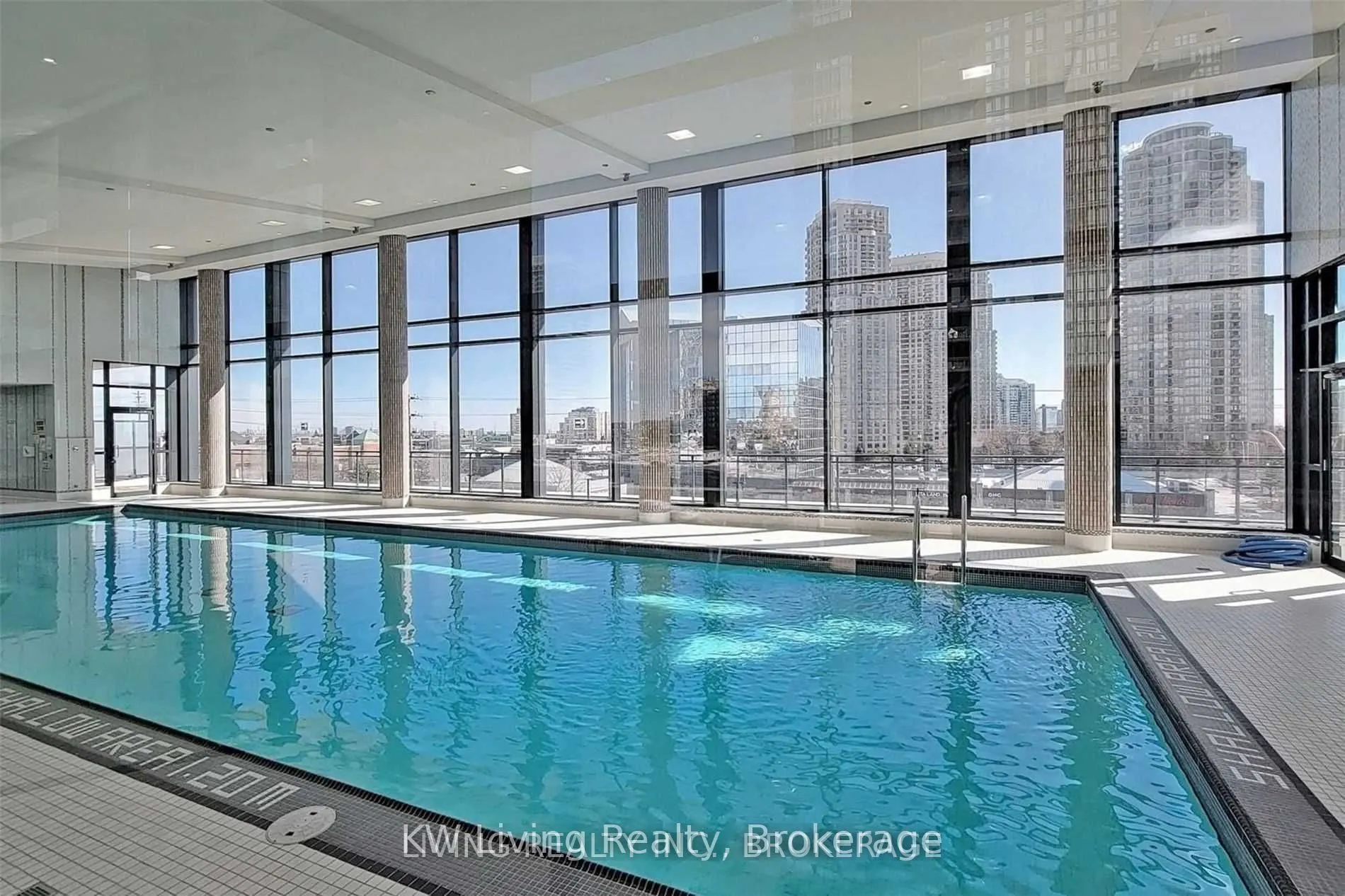 75 Eglinton Avenue W #1807