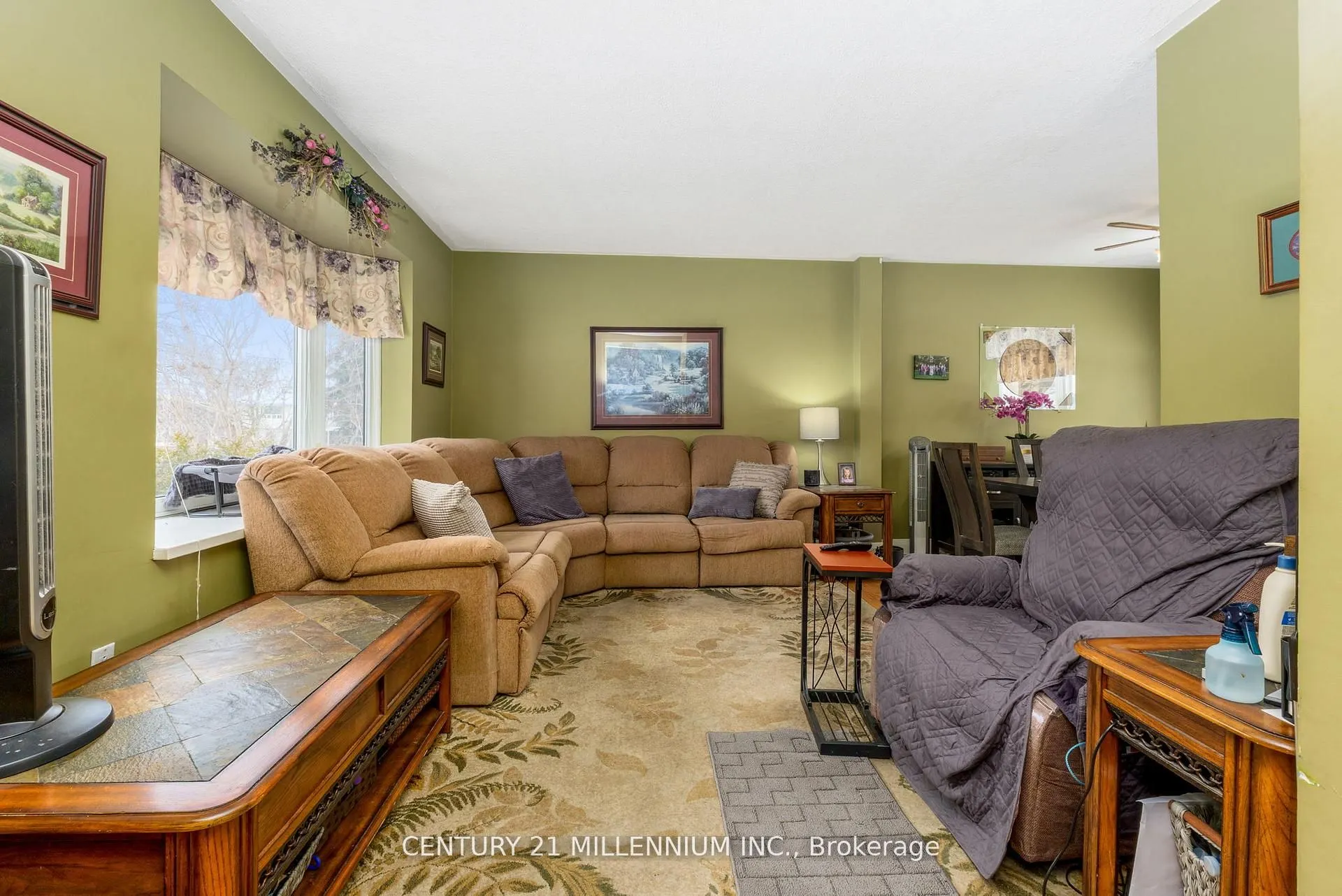 9 Crestview Avenue