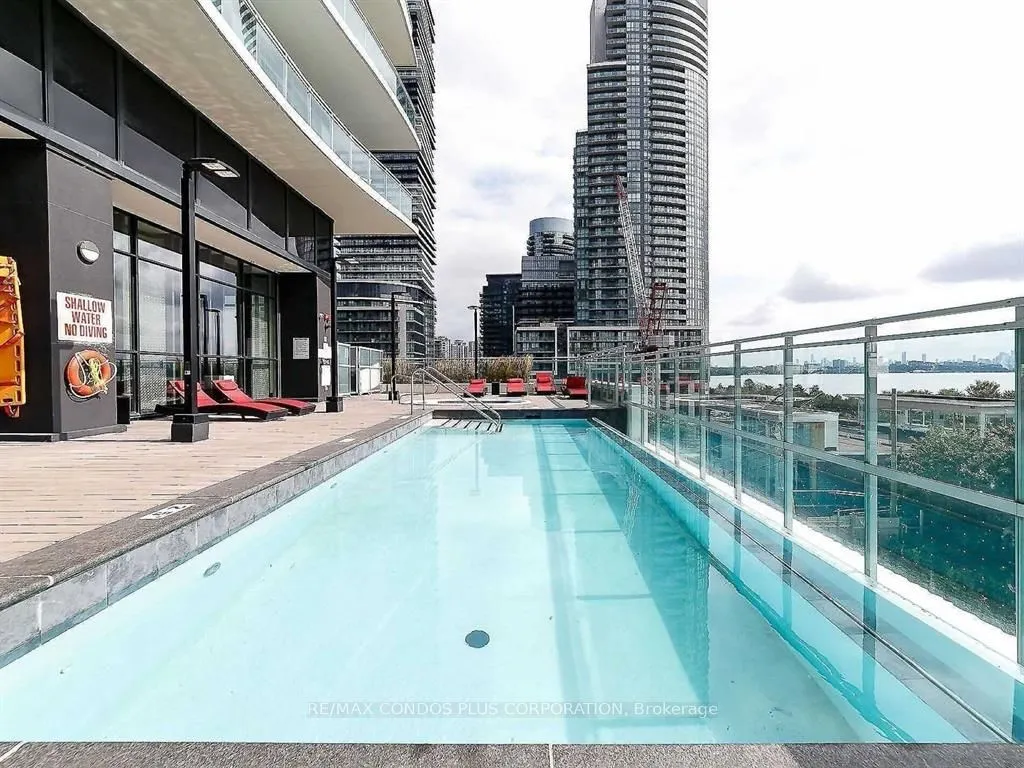 33 Shore Breeze Drive #3901