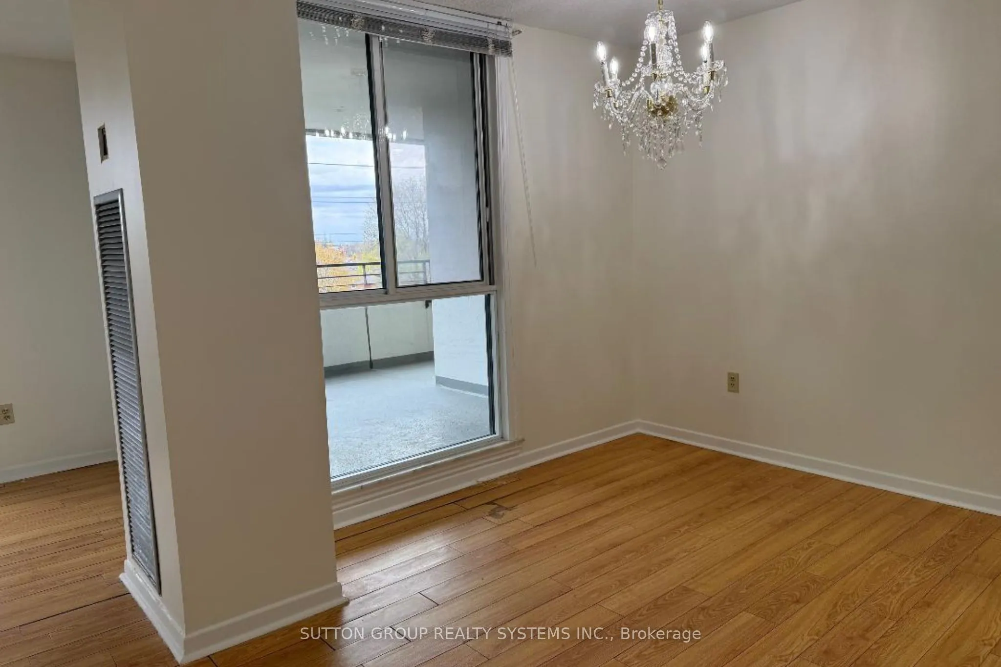 1300 Mississauga Valley Boulevard #504