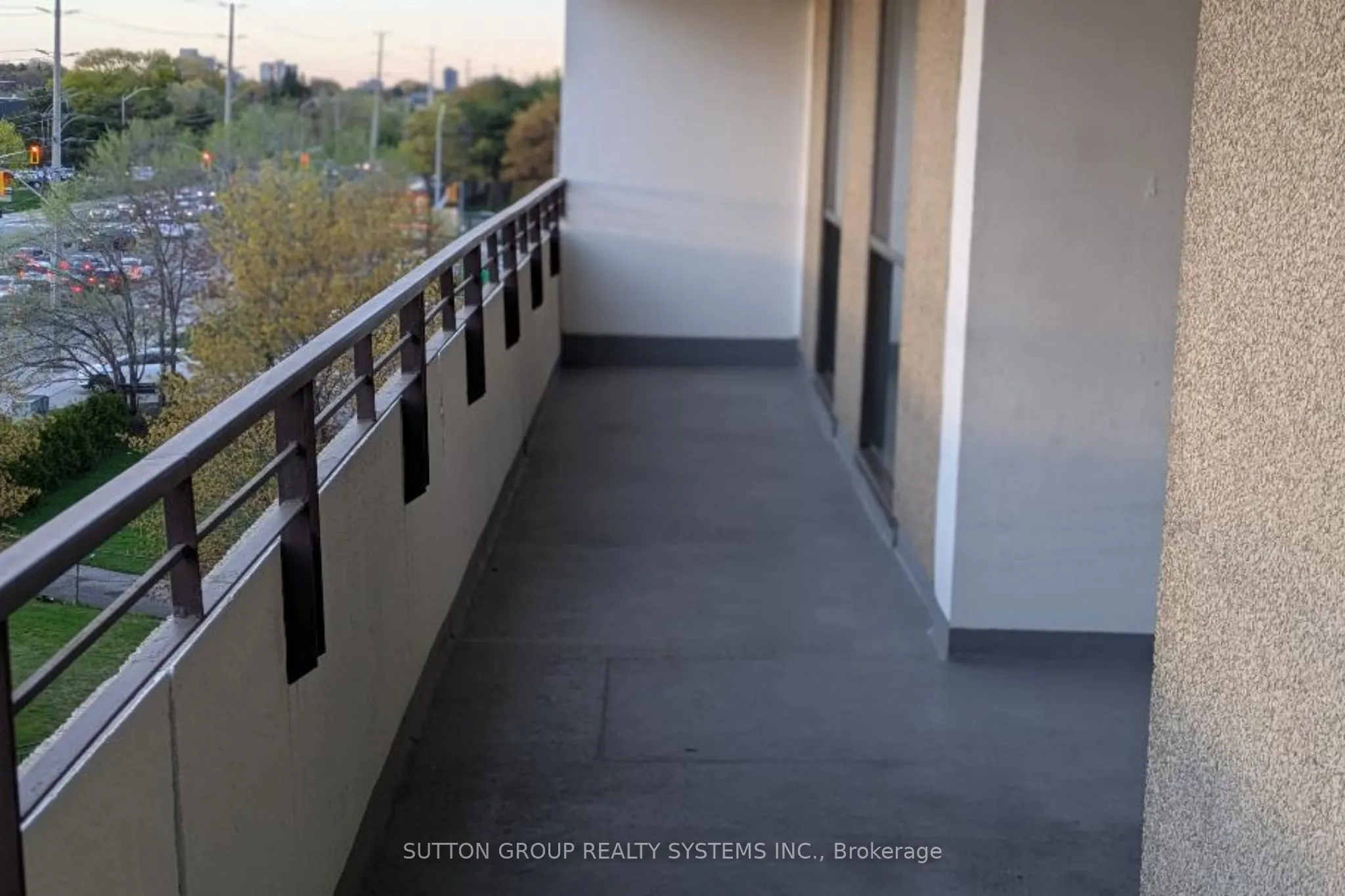 1300 Mississauga Valley Boulevard #504