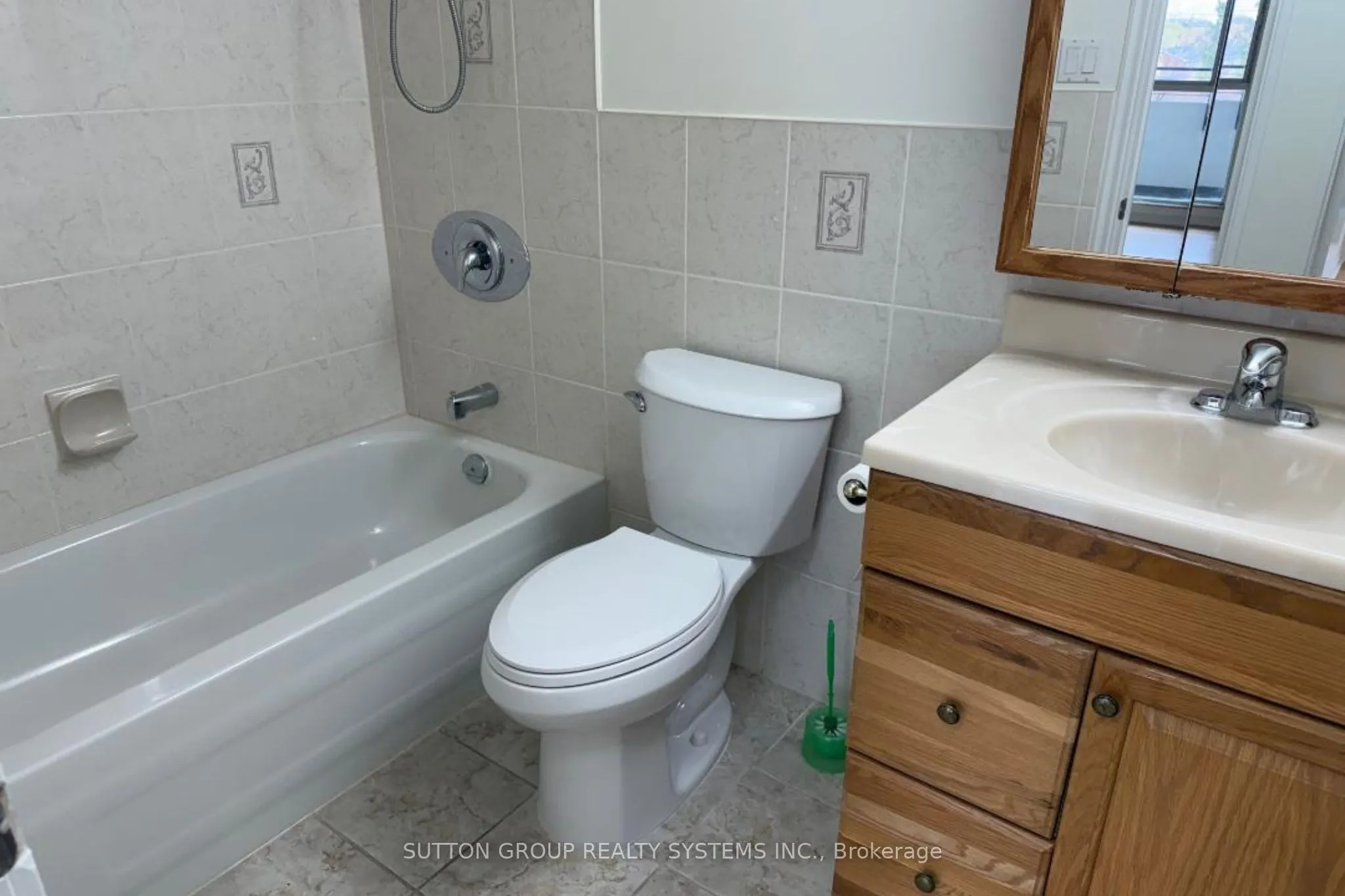 1300 Mississauga Valley Boulevard #504
