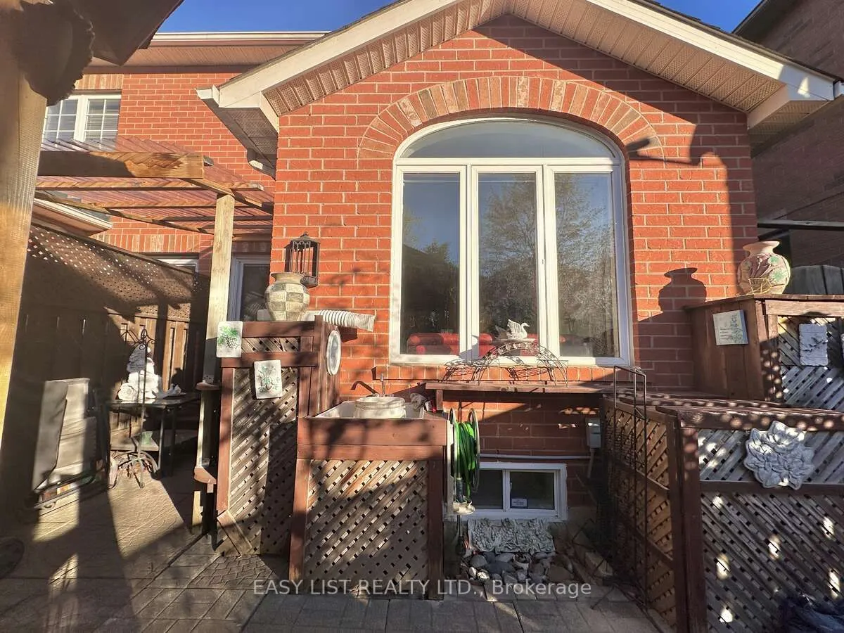 1104 Carding Mill Place