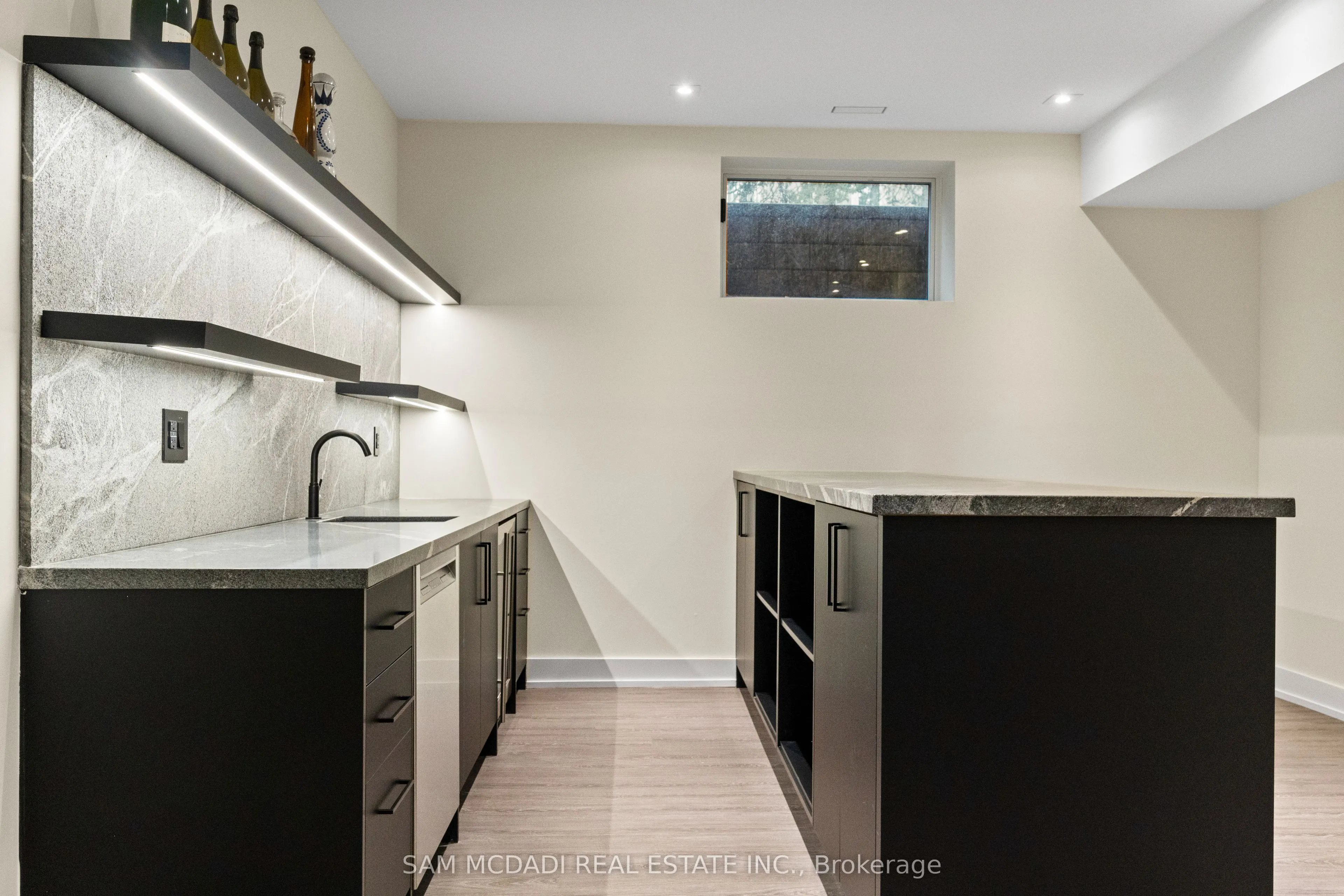 2075 Shawanaga Trail
