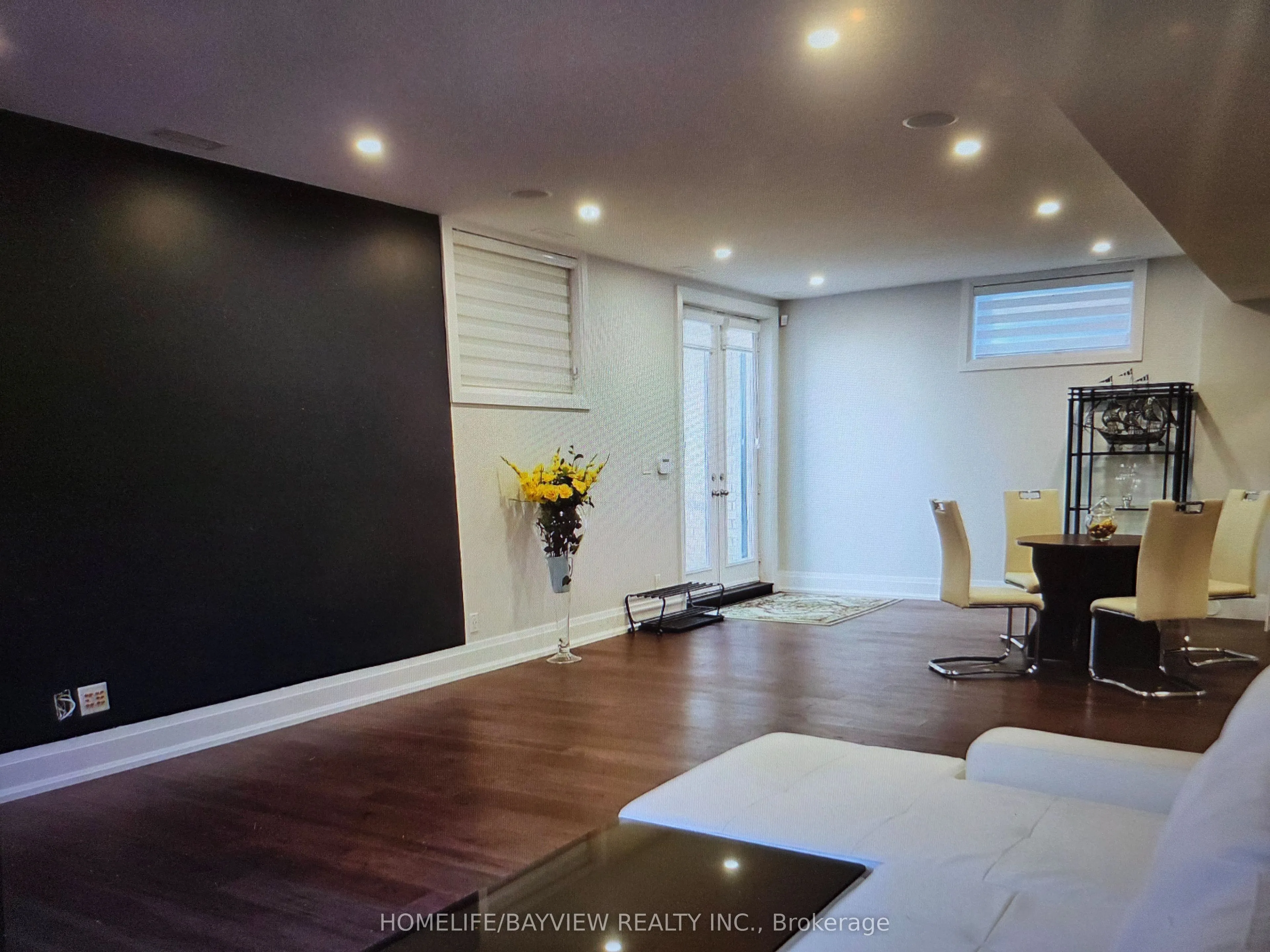 11 walnut Crescent #lower level