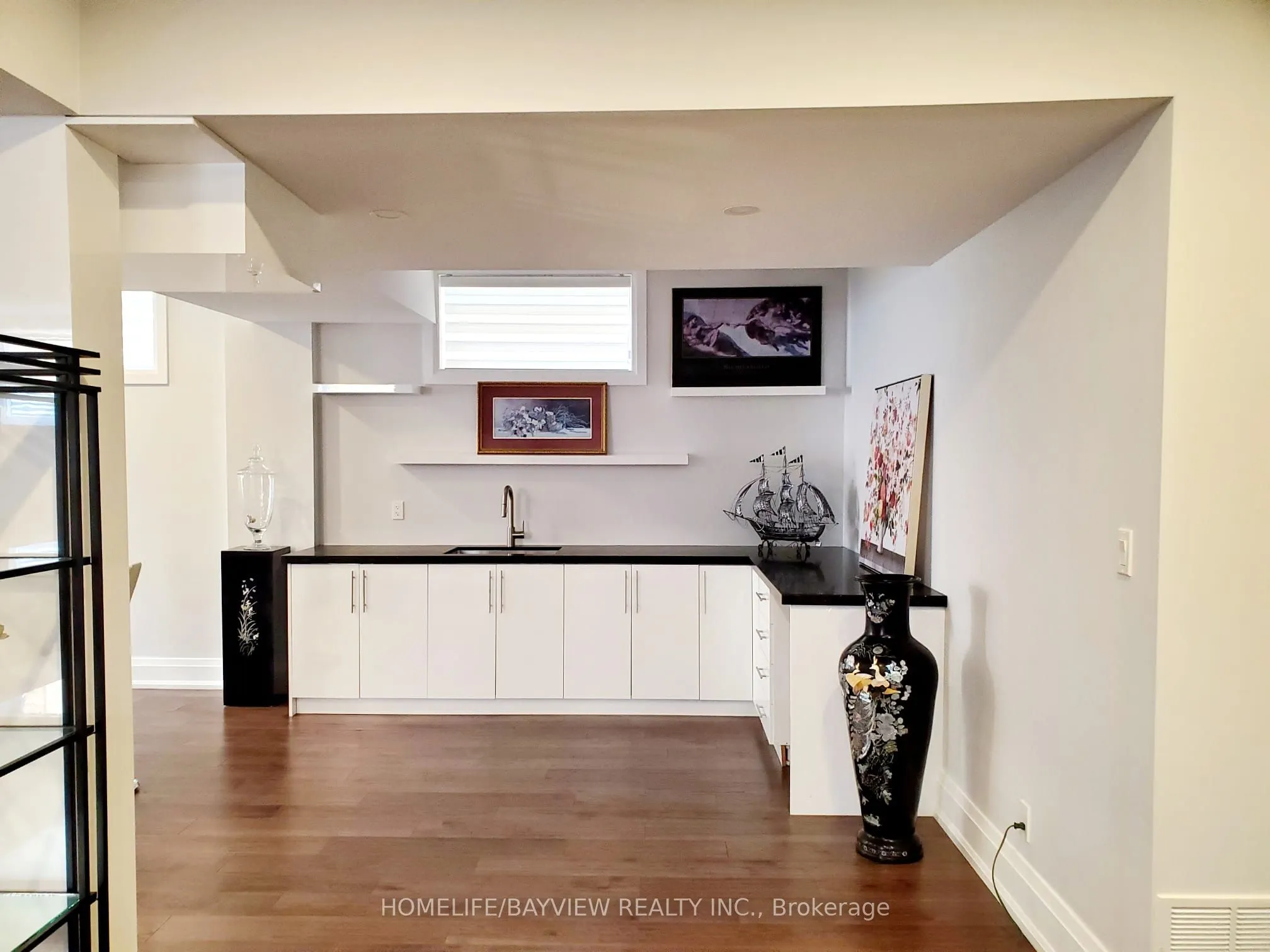 11 walnut Crescent #lower level