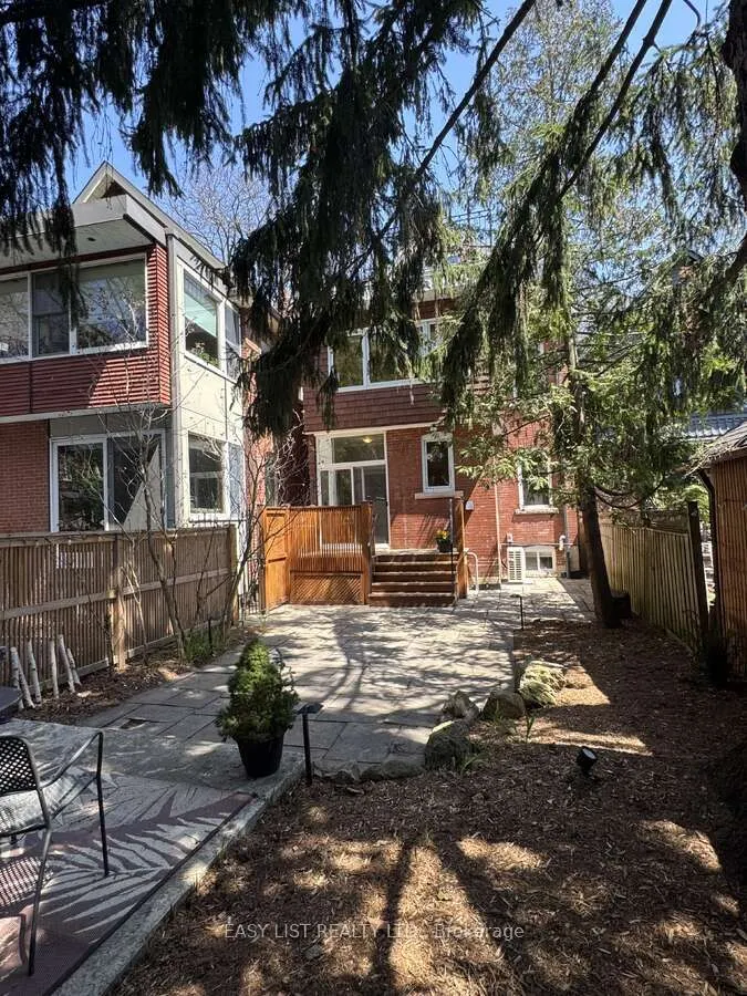 13 Evelyn Crescent